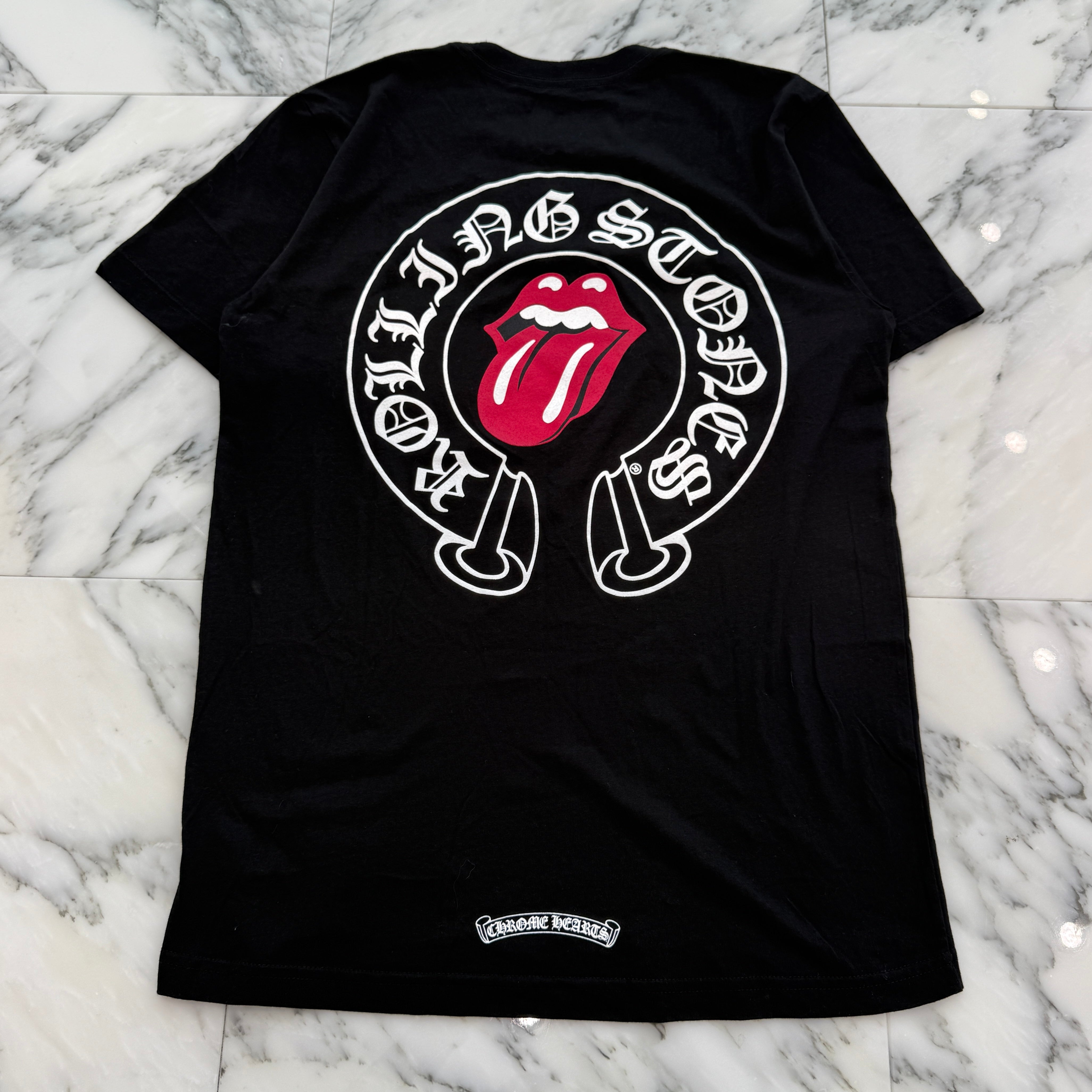 CHROME HEARTS × The Rolling Stones Lip＆Tongue Horseshoe Tee