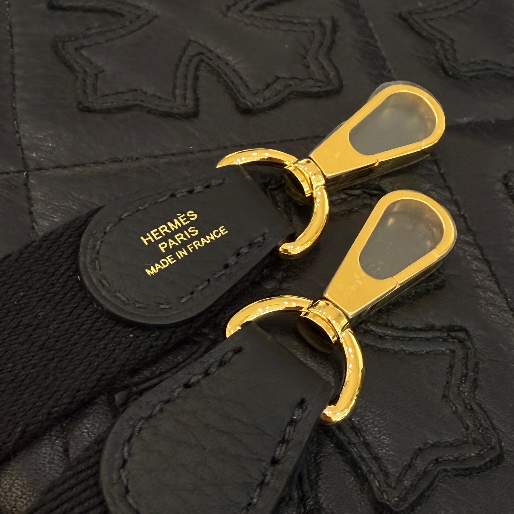 HERMES Evelyn Amazon TPM "NOIR" K刻印 エルメス エブリン アマゾン TPM "ノワール" レザーショルダーバッグ K刻印