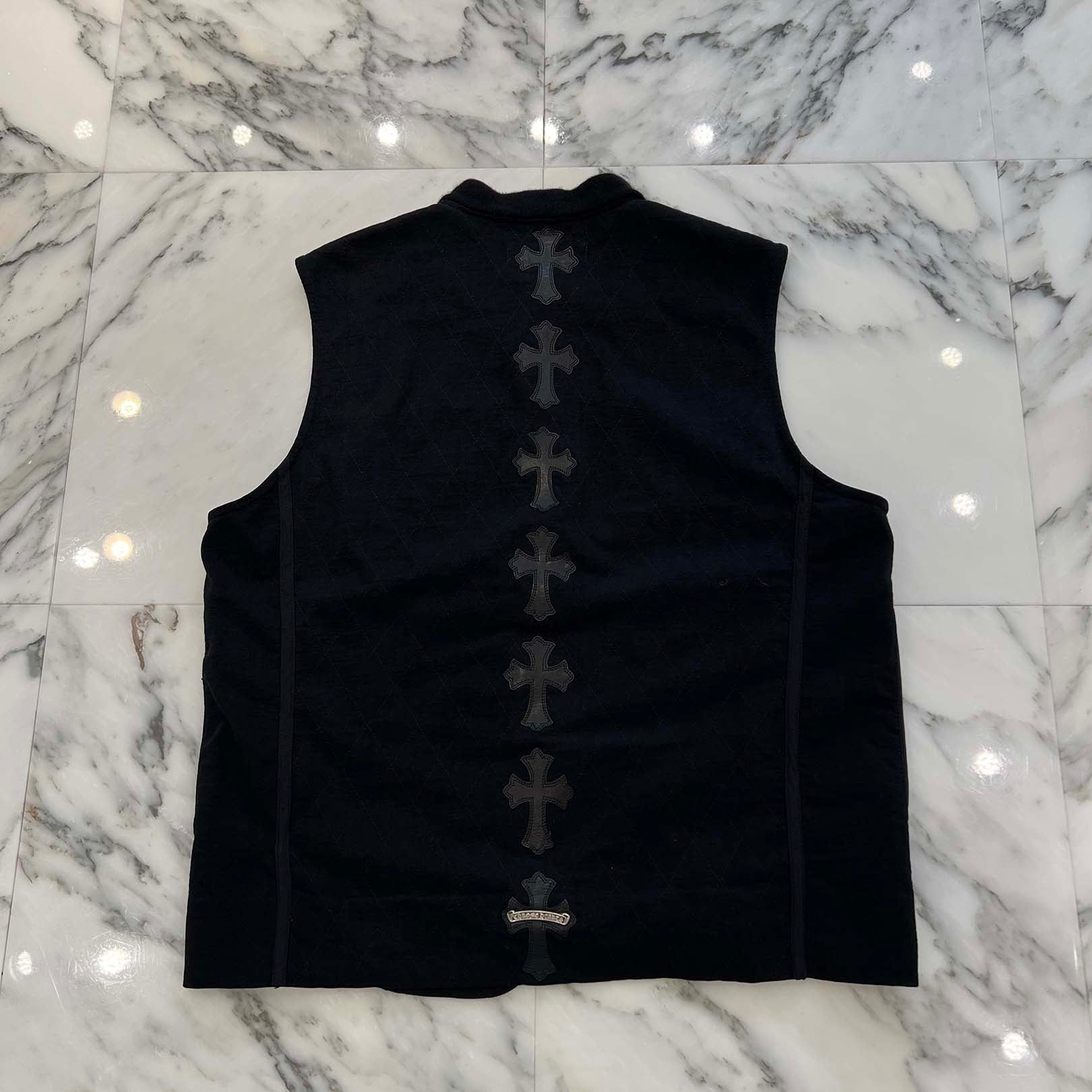 本物 CHROME HEARTS クロムハーツ パパ ベスト クロスパッチ CHROME HEARTS Papa Leather Cross Patch Quilting Vest Size L クロム