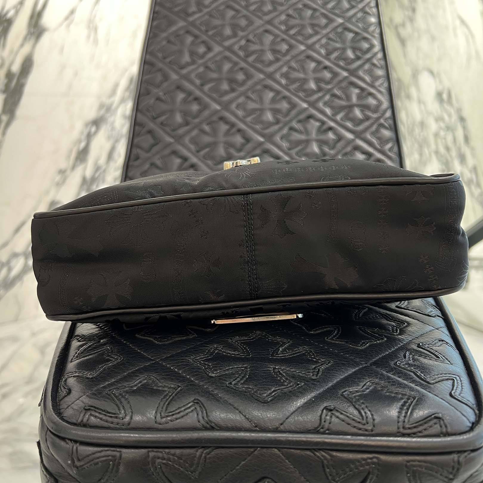 CHROME HEARTS Stencil Pattern CHICKEN NUGGET Small Nylon Leather Shoulder Bag クロムハーツ ステンシル柄 チキンナゲット スモール ナイロンレザー切替 ショルダーバッグ