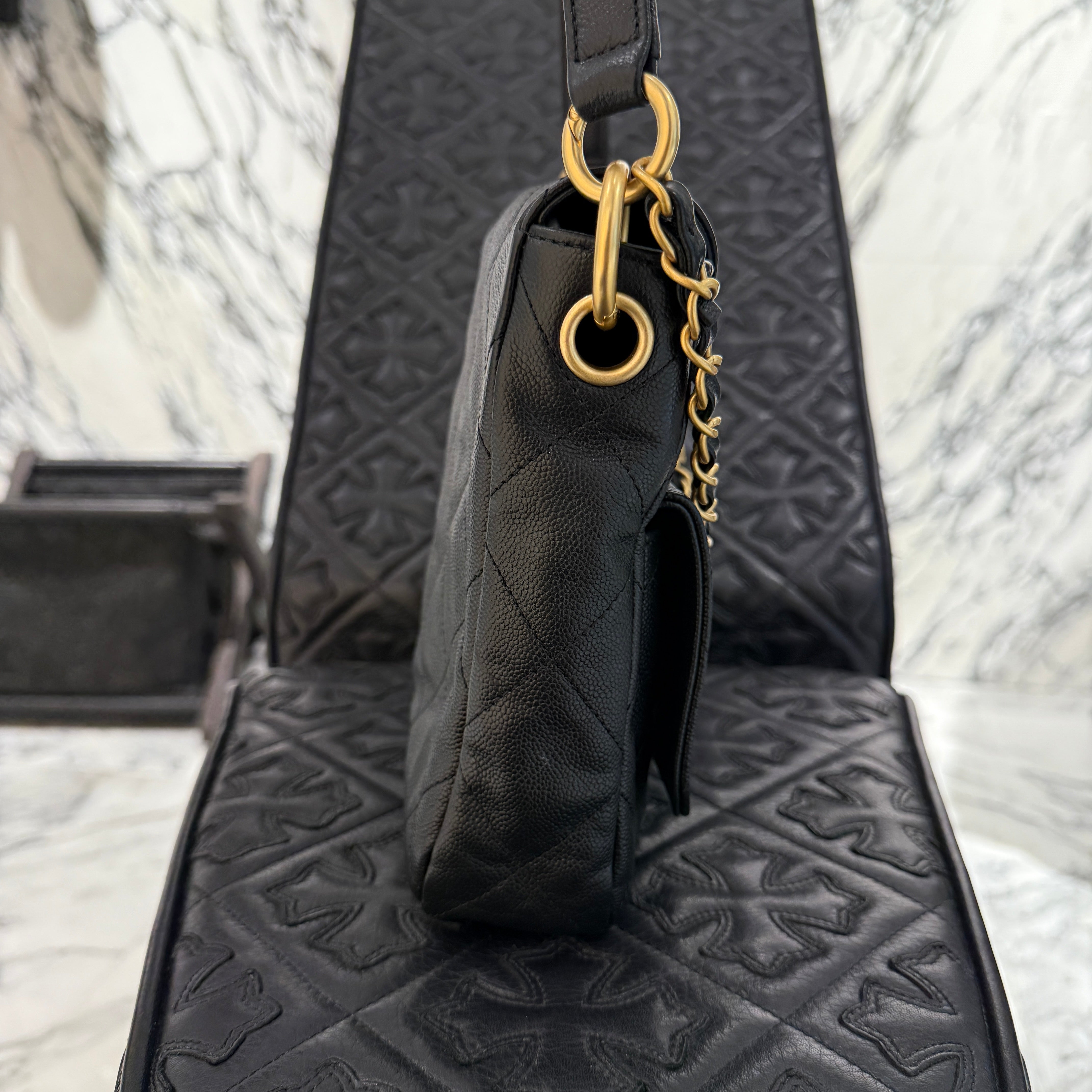 CHANEL 2025SS Multi Pocket HOBO Shoulder Bag AS5384 B19489 94305 シャネル マルチポケット ホーボー ショルダーバッグ