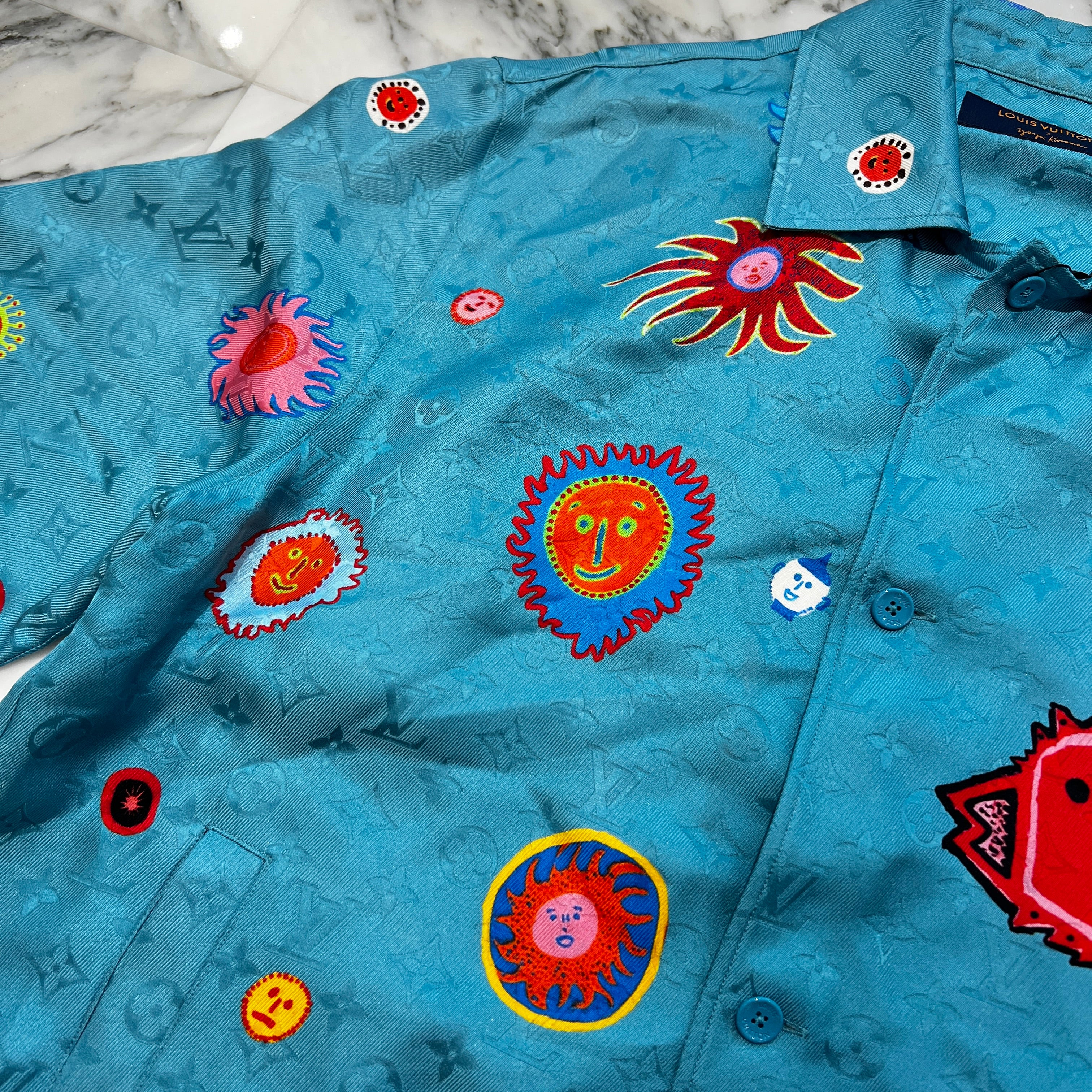 LOUIS VUITTON × YAYOI KUSAMA 2023SS Monogram Face Drawstring Silk Shirt Size M ルイヴィトン × 草間彌生 モノグラム フェイス ドローストリング シルク シャツ サイズM