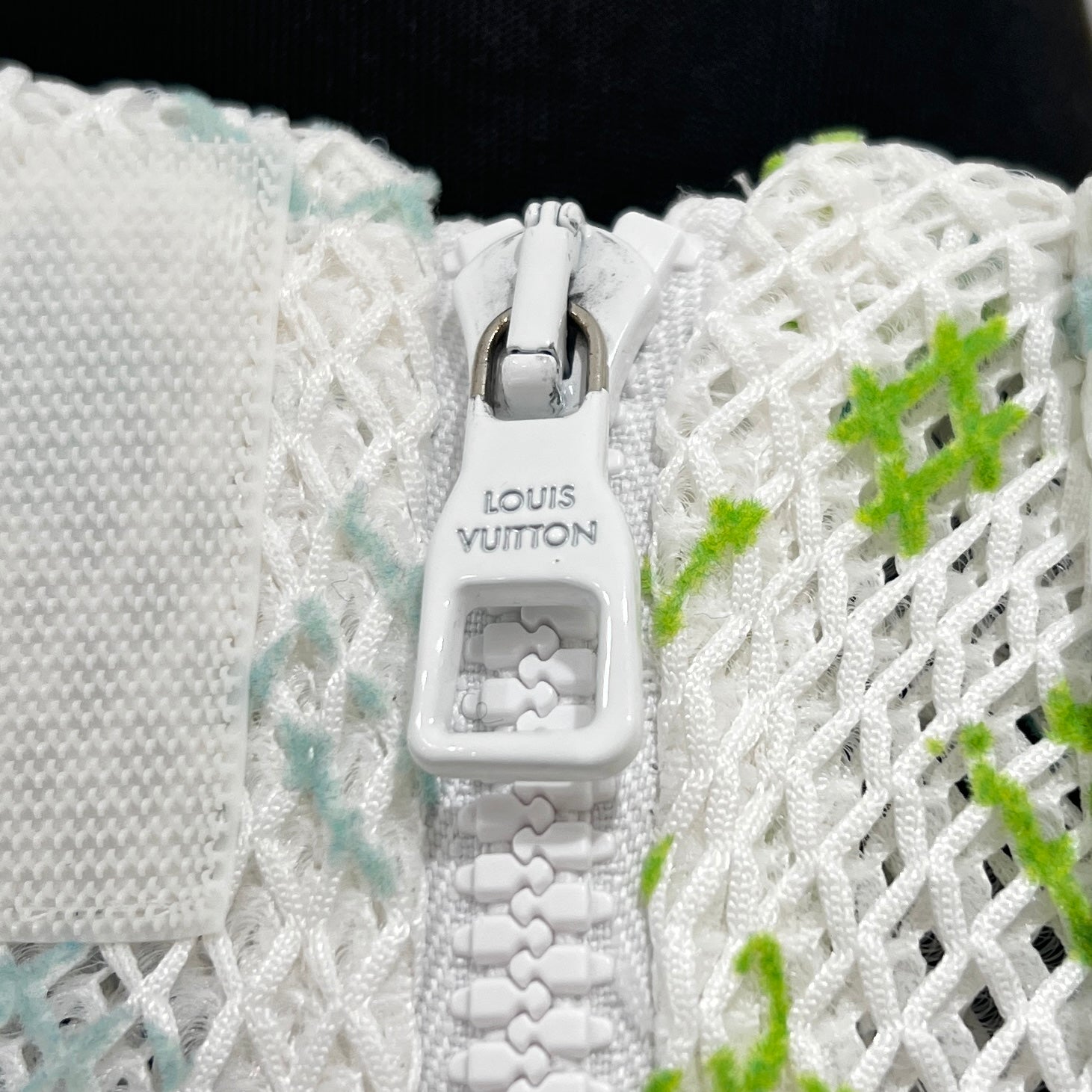 LOUIS VUITTON 2022SS Gradient Monogram Mesh Hoodie Size 46 ルイヴィトン グラディエント モノグラム メッシュ フーディー サイズ46