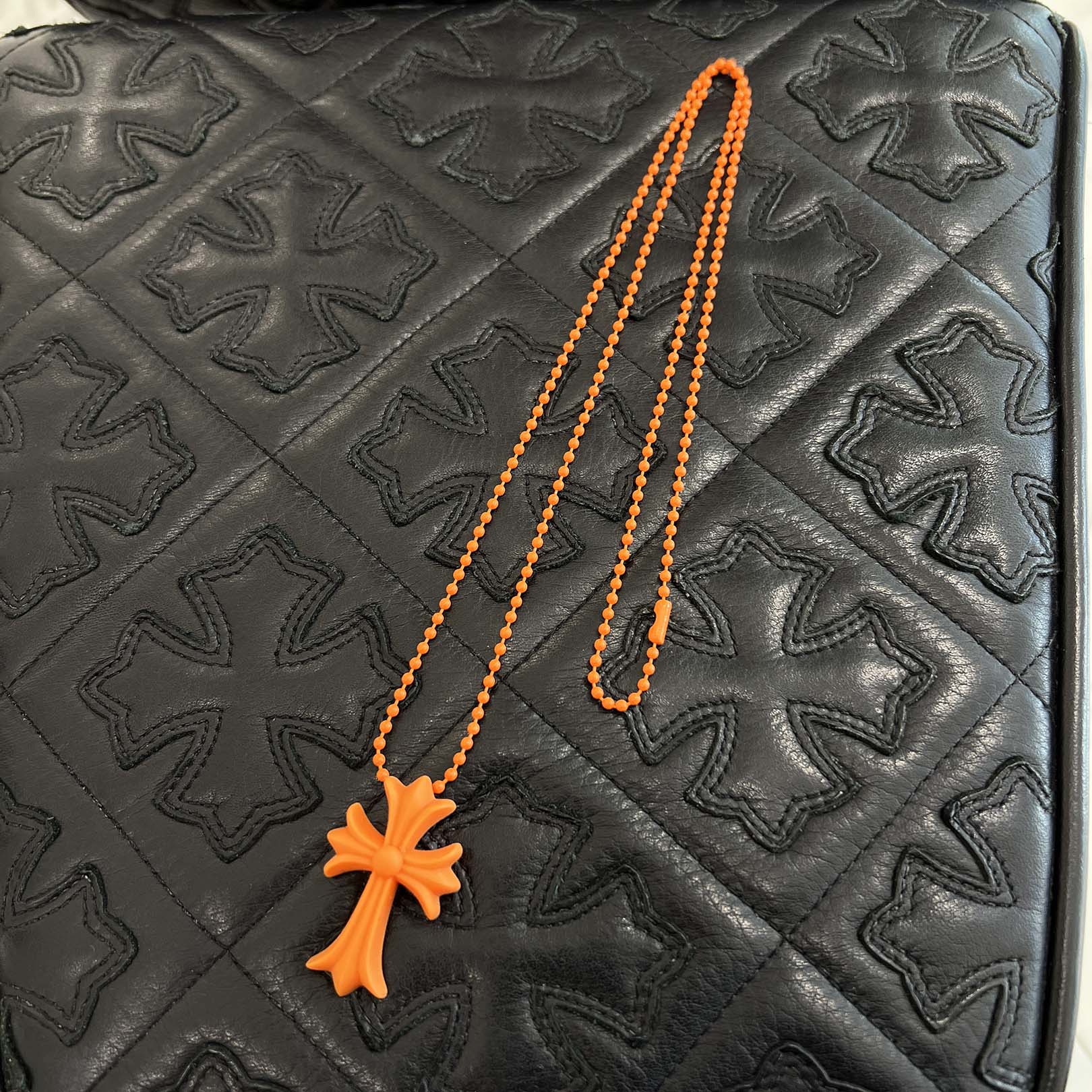 CHROME HEARTS PENDANT CH CRS SML PLSTC クロムハーツ ペンダント CHクロス スモール プラスチック