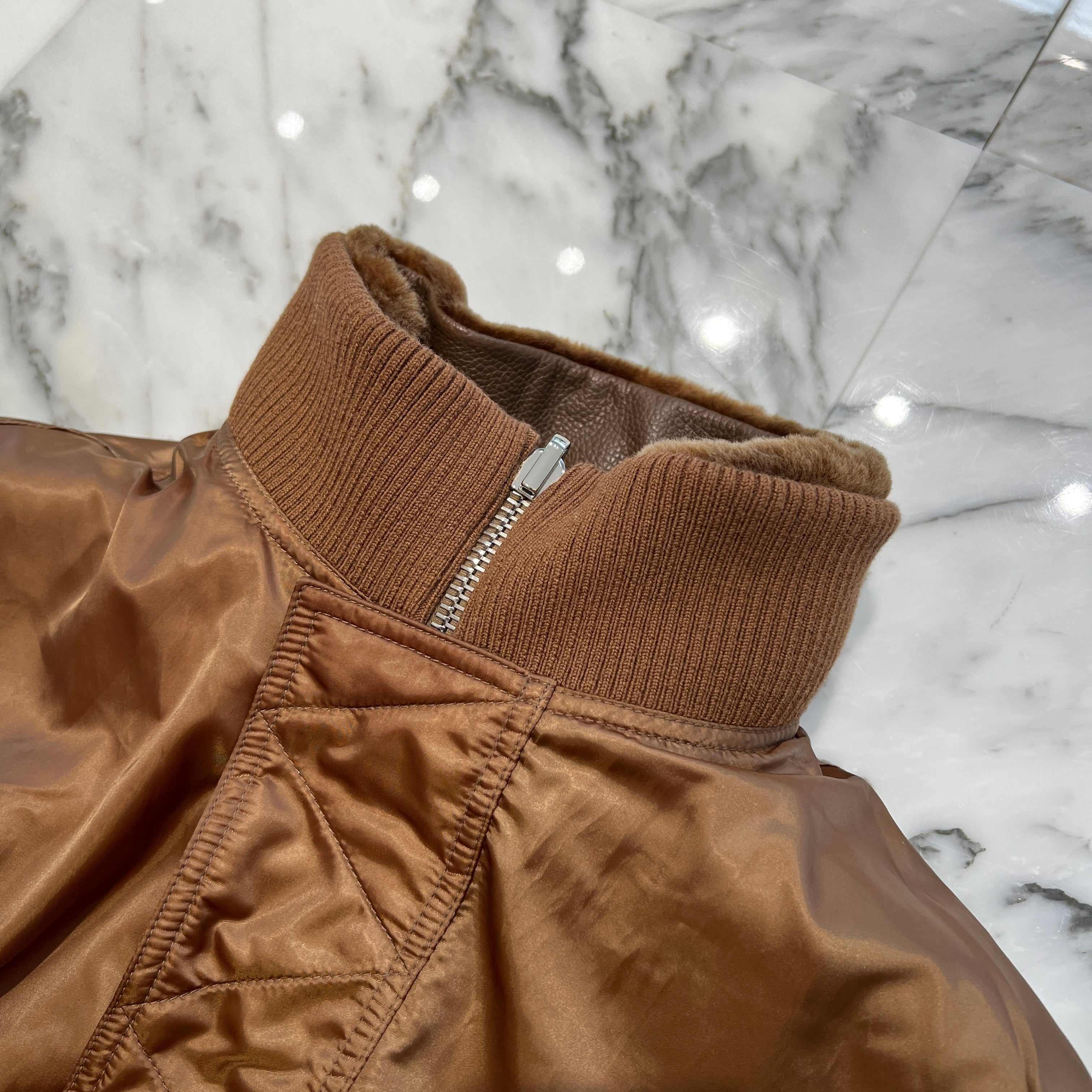 DIOR 2023AW Dior HOMME Layered Reversible Shearling Bomber Jacket 313L416A0662 Size 52 ディオール ディオールオム レイヤード リバーシブル シェアーリング ボンバージャケット サイズ52