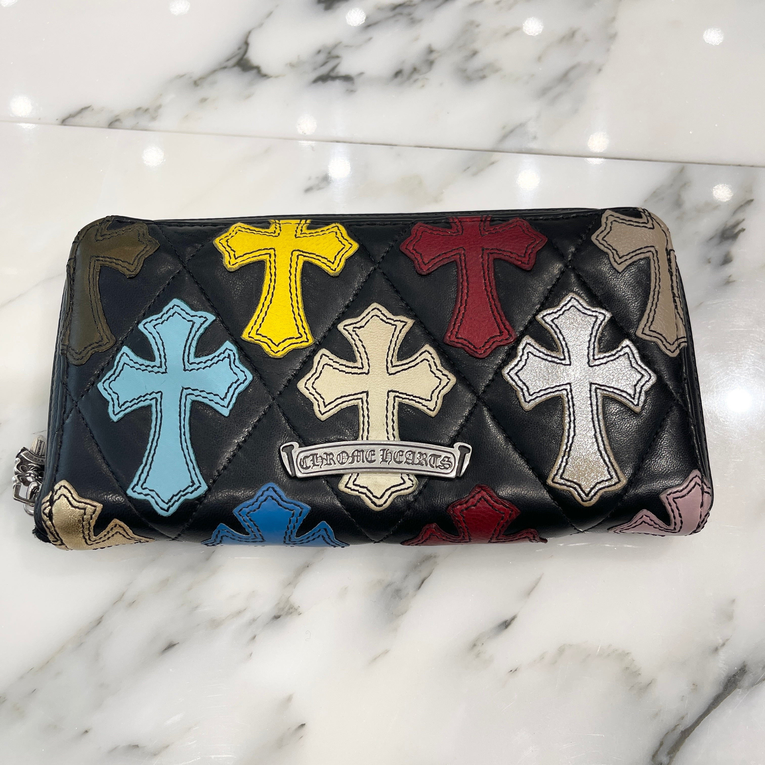 CHROME HEARTS Multi Cemetery Cross Leather Patch Quilting Wallet クロムハーツ マルチ セメタリークロス レザーパッチ キルティング風 ウォレット