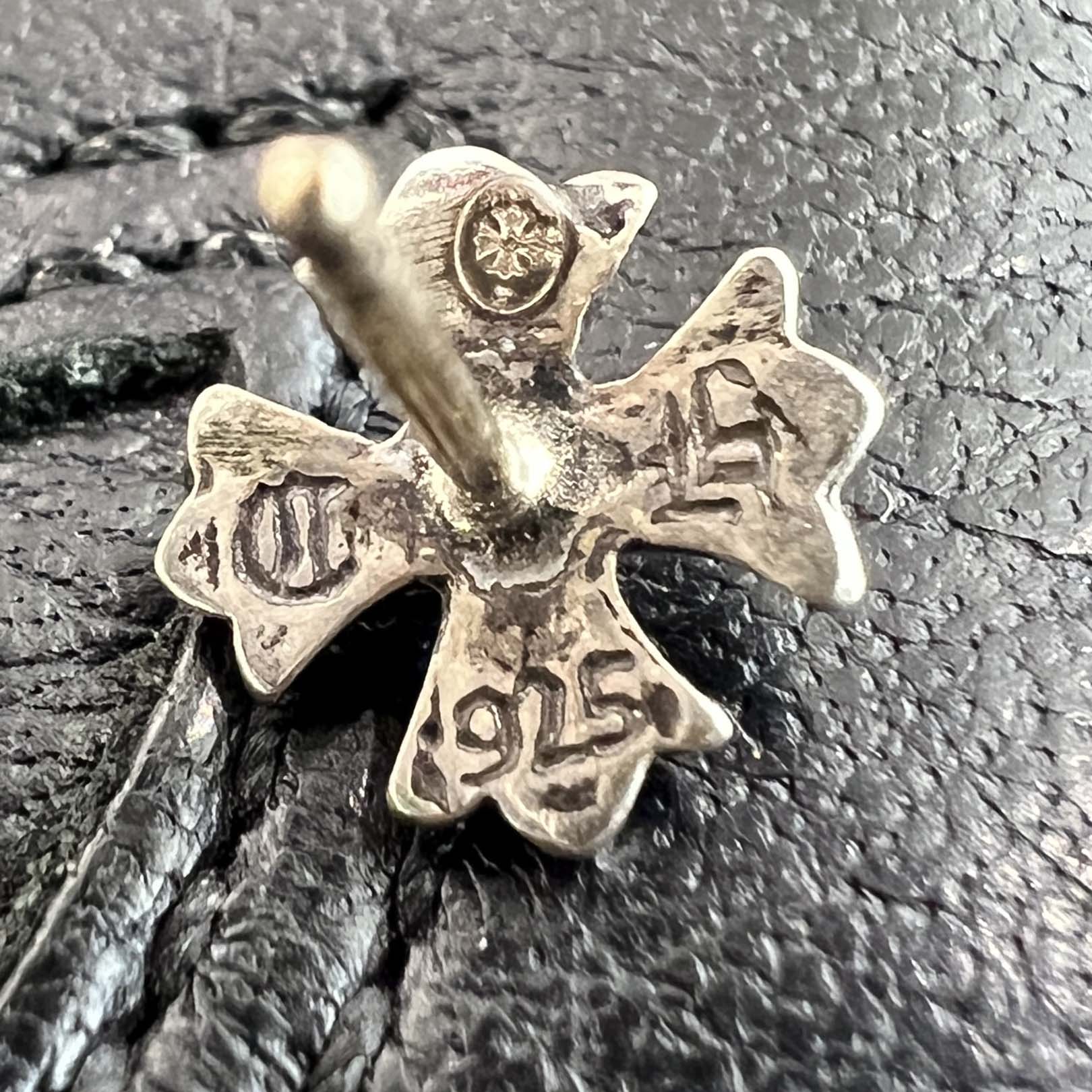 CHROME HEARTS CH Plus Cross Stud Earring クロムハーツ CHプラス クロス スタッズ イヤリング ピアス