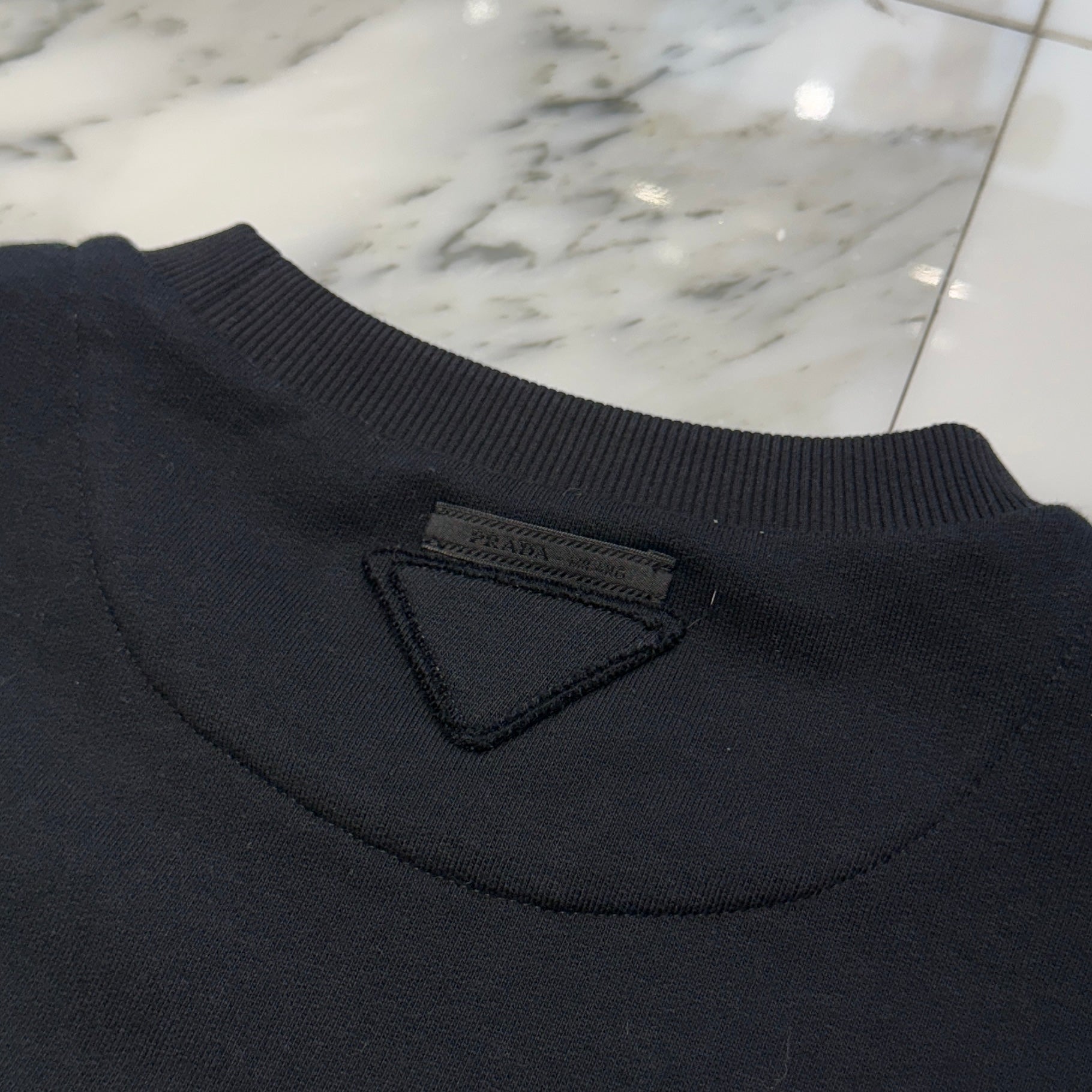 PRADA 2023SS Flower Patch Crew Neck Sweat Shirt UJL99A S232 140Y Size XXS プラダ フラワーパッチ クルーネック スウェットシャツ サイズXXS