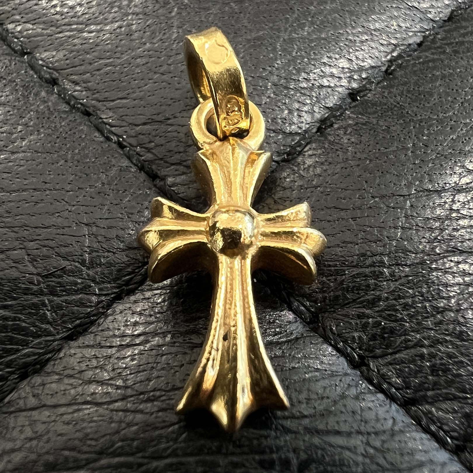 CHROME HEARTS 22K Baby Fat Cross Pave Blue Sapphire Pendant Top クロムハーツ 22K ベビーファット クロス パヴェ ブルーサファイア ペンダントトップ