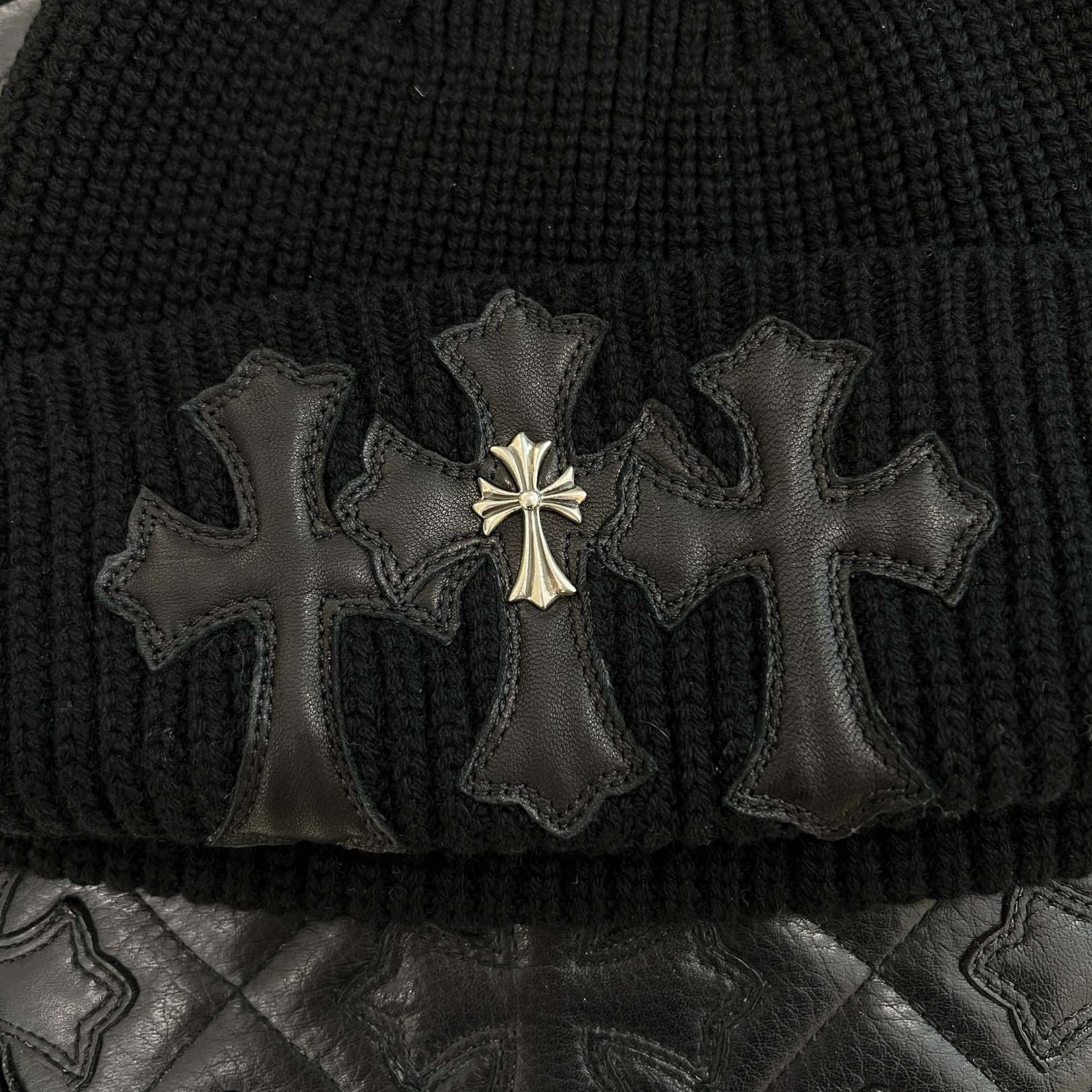 CHROME HEARTS CH Cross Leather Cemetery Cross Patch Cashmere Beanie Size ONE SIZE (22cm) クロムハーツ CHクロス レザーセメタリークロスパッチ カシミヤビーニー サイズONE SIZE (22cm)
