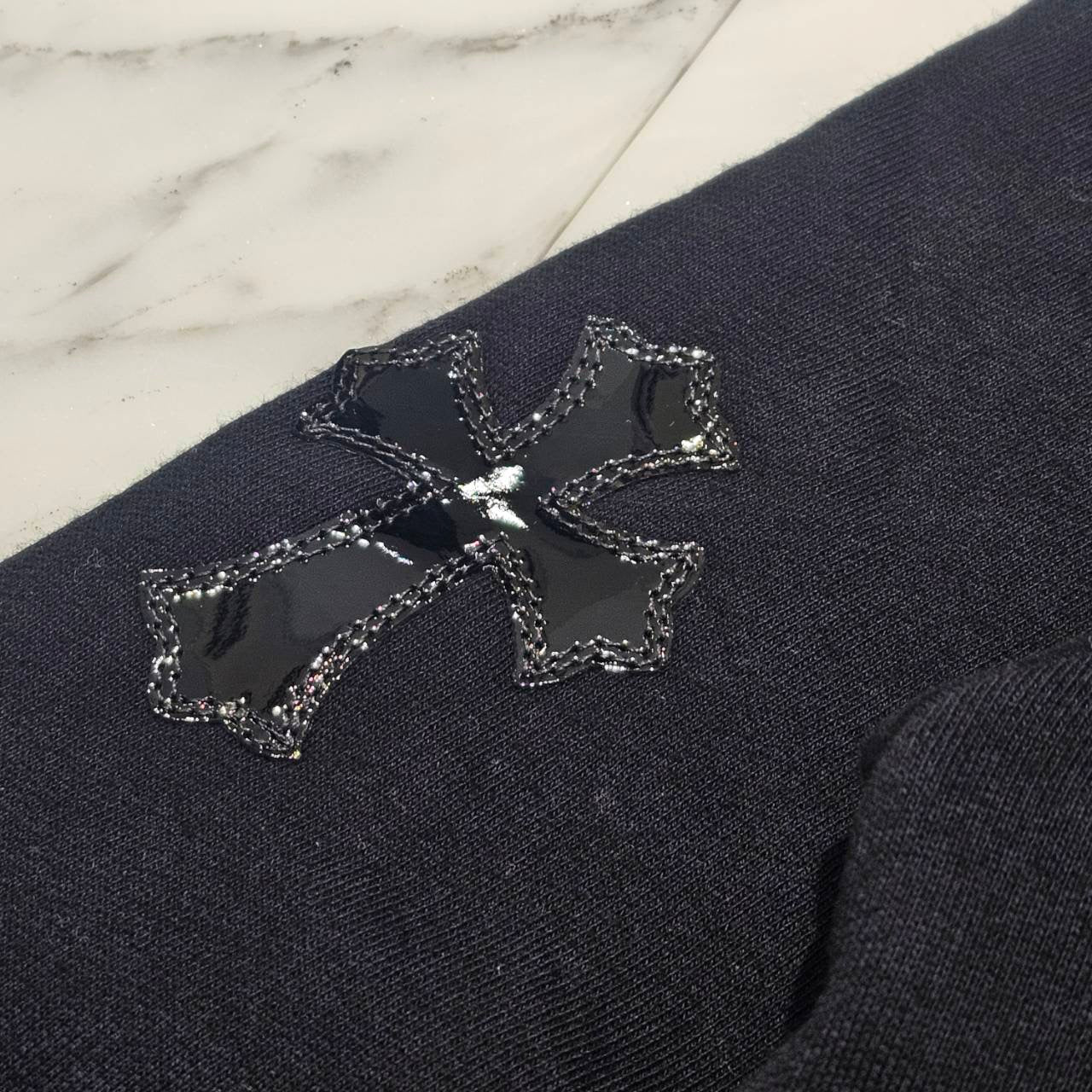 CHROME HEARTS Y NOT Multi Leather Cross Patch Half Zip Sweatshirt Size M クロムハーツ ワイノット マルチレザークロスパッチ ハーフジップ スウェットシャツ サイズM