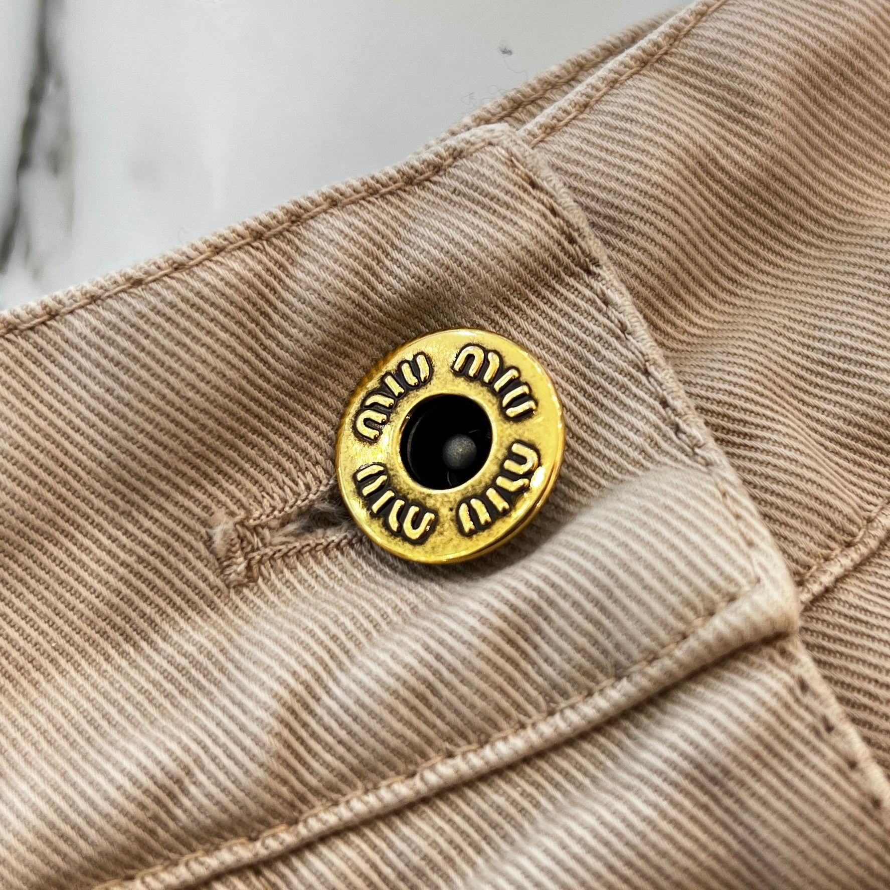 MIU MIU 2023SS Back Logo Embroidery Cotton Shorts MP1724 S000 1350 Size 36 ミュウミュウ バックロゴ 刺繍 コットン ショーツ サイズ36