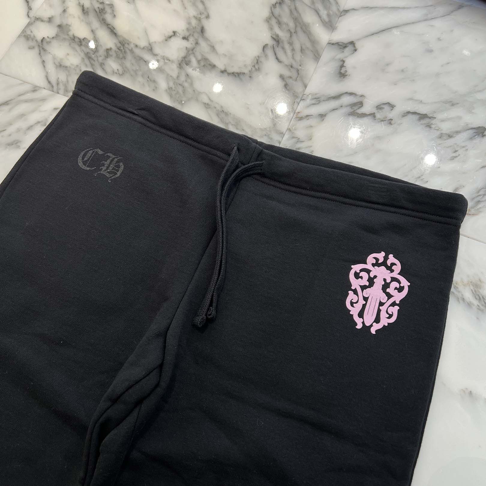 CHROME HEARTS × DEADLLY DOLL 2025AW Vine Dagger Floral Cross Sweat Long Pants Size M クロムハーツ×デッドリードール ヴァインダガー フローラルクロス スウェットロングパンツ サイズM