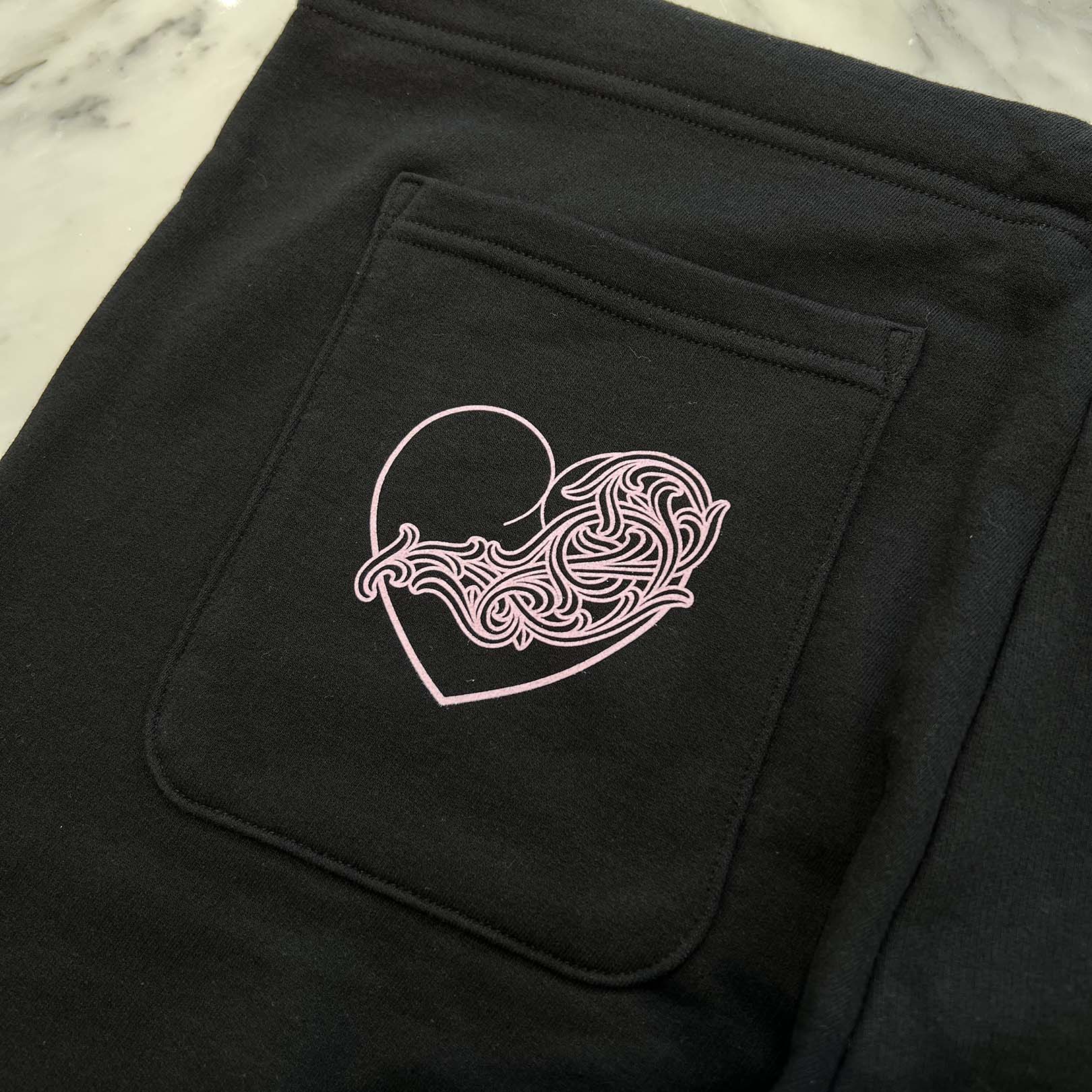 CHROME HEARTS × DEADLY DOLL 2025AW Vine Dagger Floral Cross Sweat