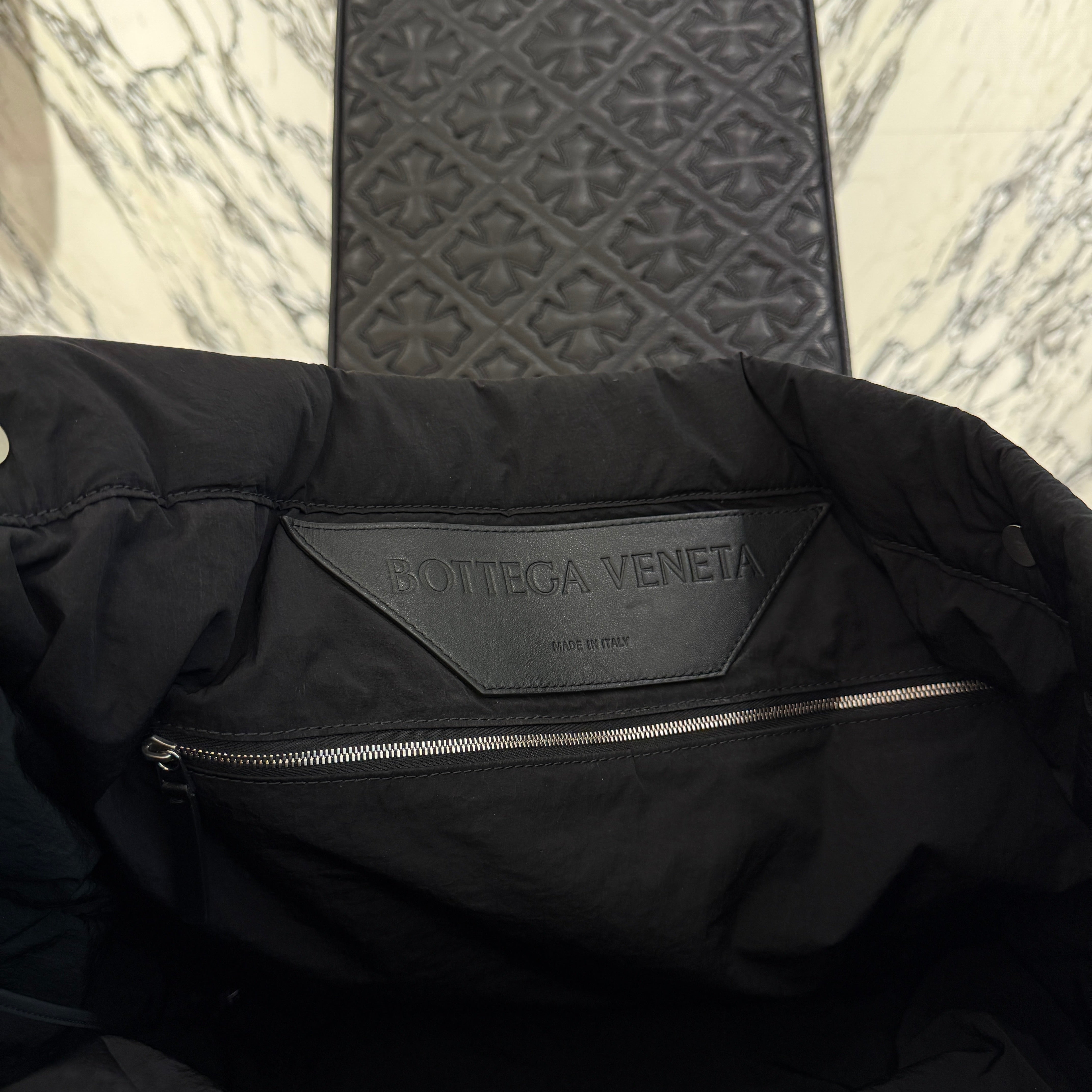 BOTTEGA VENETTA Crossroad Buckle Tote Bag 776201VCQGC8803 ボッテガヴェネタ クロスロード バックル トートバッグ