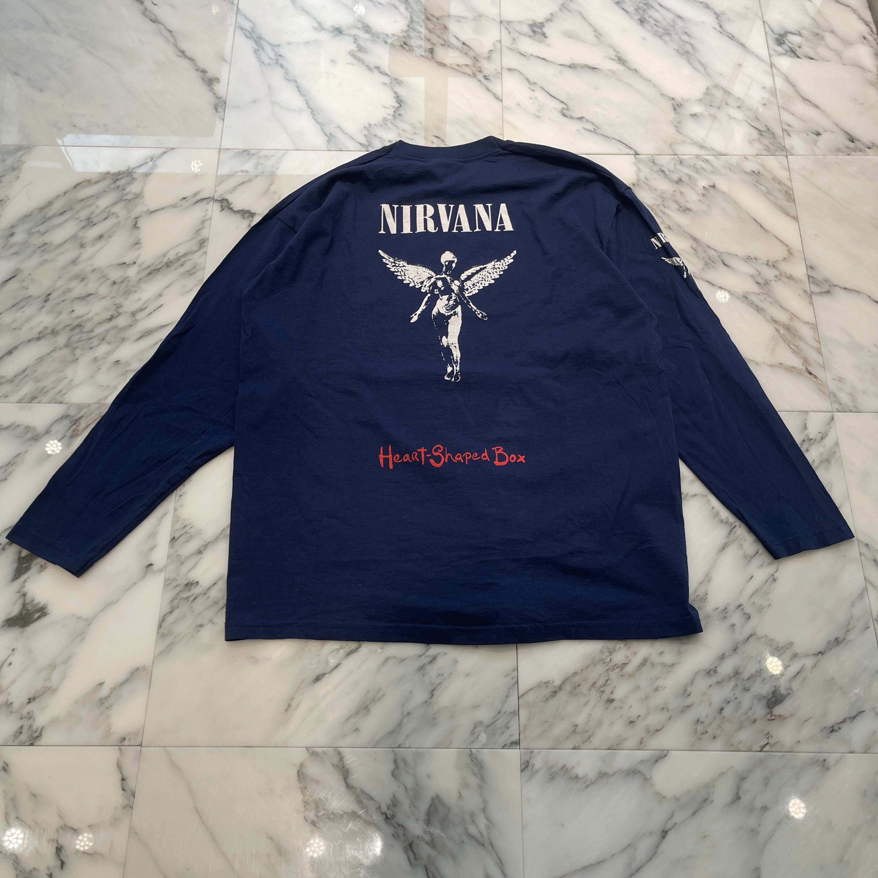 Vintage 00's FRUIT OF THE LOOM NIRVANA ''Heart-Shaped Box'' L/S