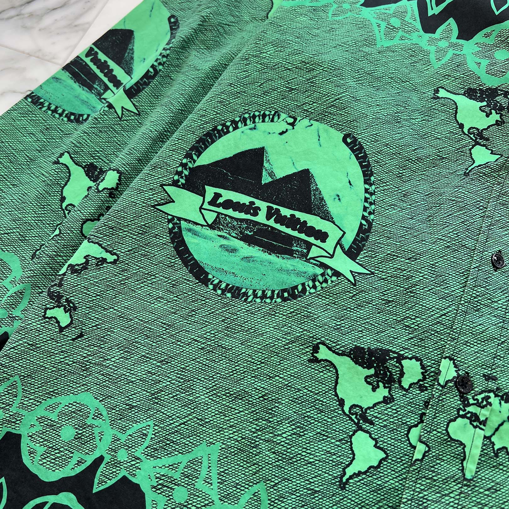 LOUIS VUITTON 2021AW LV Wax Monogram Oversized Shirt HLS77W Size M ルイヴィトン LVワックス モノグラムオーバーサイズ シャツ サイズM