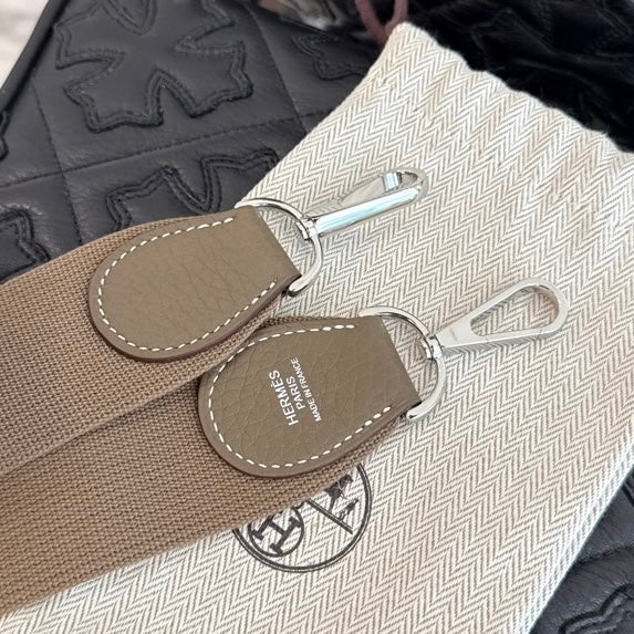 HERMES Evelyn III Trois PM "Etoupe" W刻印 エルメス エブリンIII トロワ PM "エトゥープ" レザーショルダーバッグ W刻印