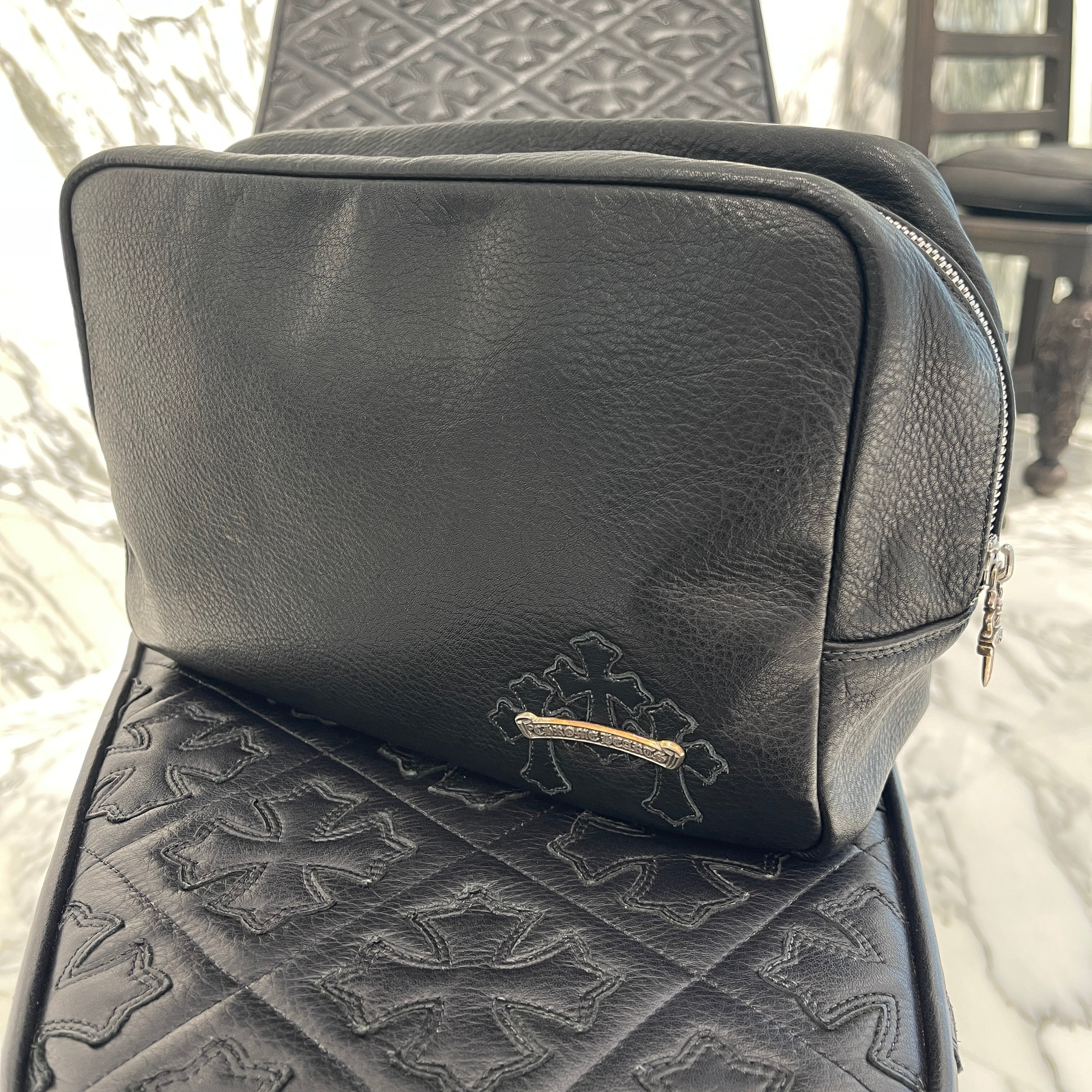 CHROME HEARTS SOCKET Cemetery Cross Leather Patch Clutch Bag クロムハーツ ソケット セメタリークロス レザーパッチ クラッチバッグ ポーチ