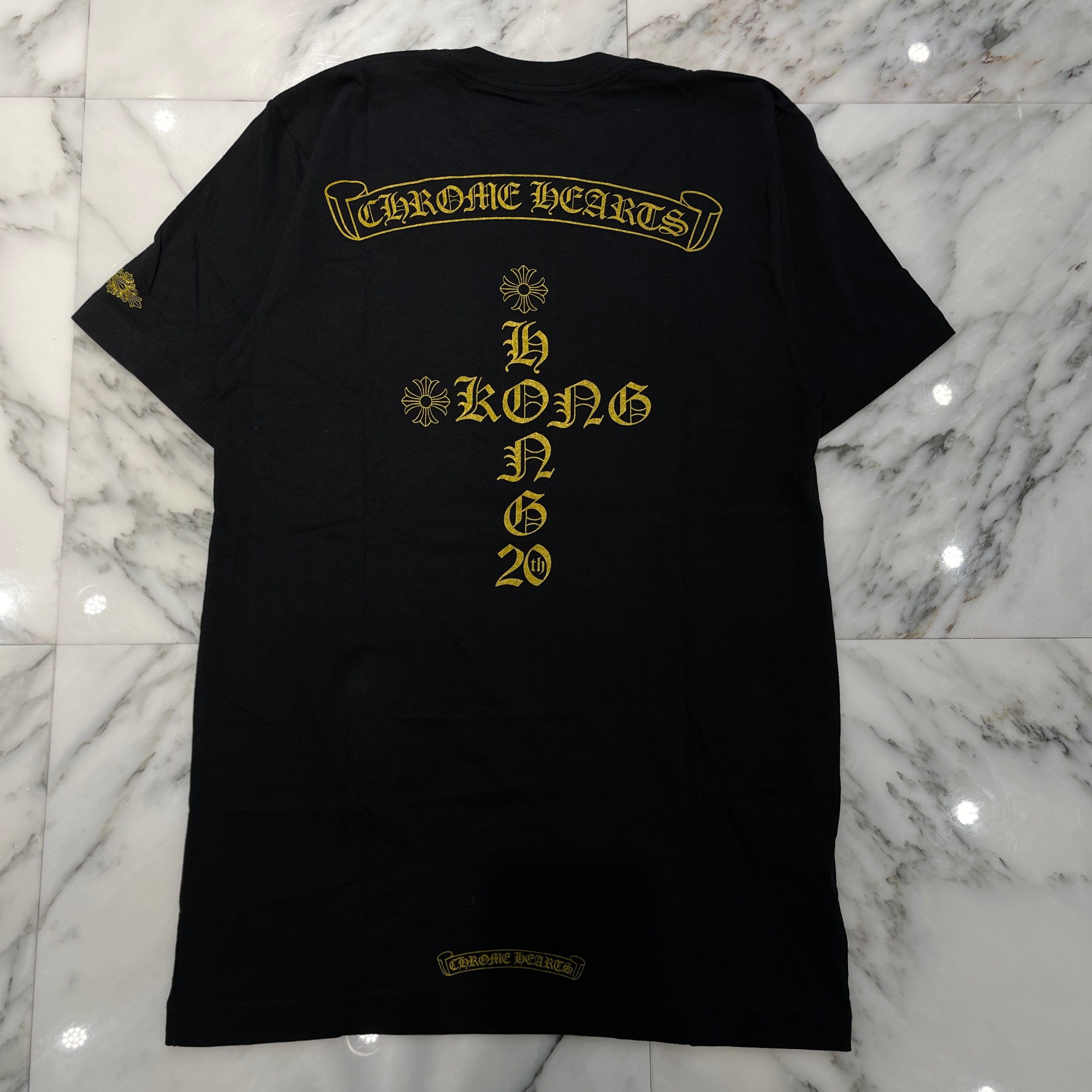 CHROME HEARTS HongKong Limited Back Scroll And Logo Cross Tee Size S クロムハーツ 香港限定 バックスクロール＆ロゴクロス Tシャツ サイズS