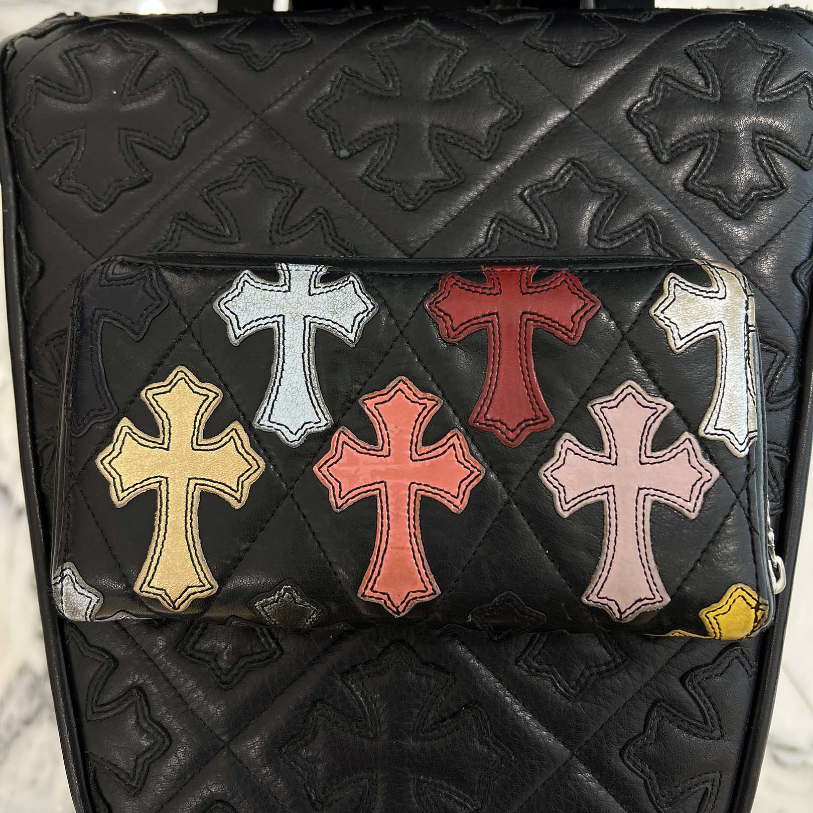 CHROME HEARTS Multi Cemetery Cross Leather Patch Quilting Wallet クロムハーツ マルチ セメタリークロス レザーパッチ キルティング ウォレット