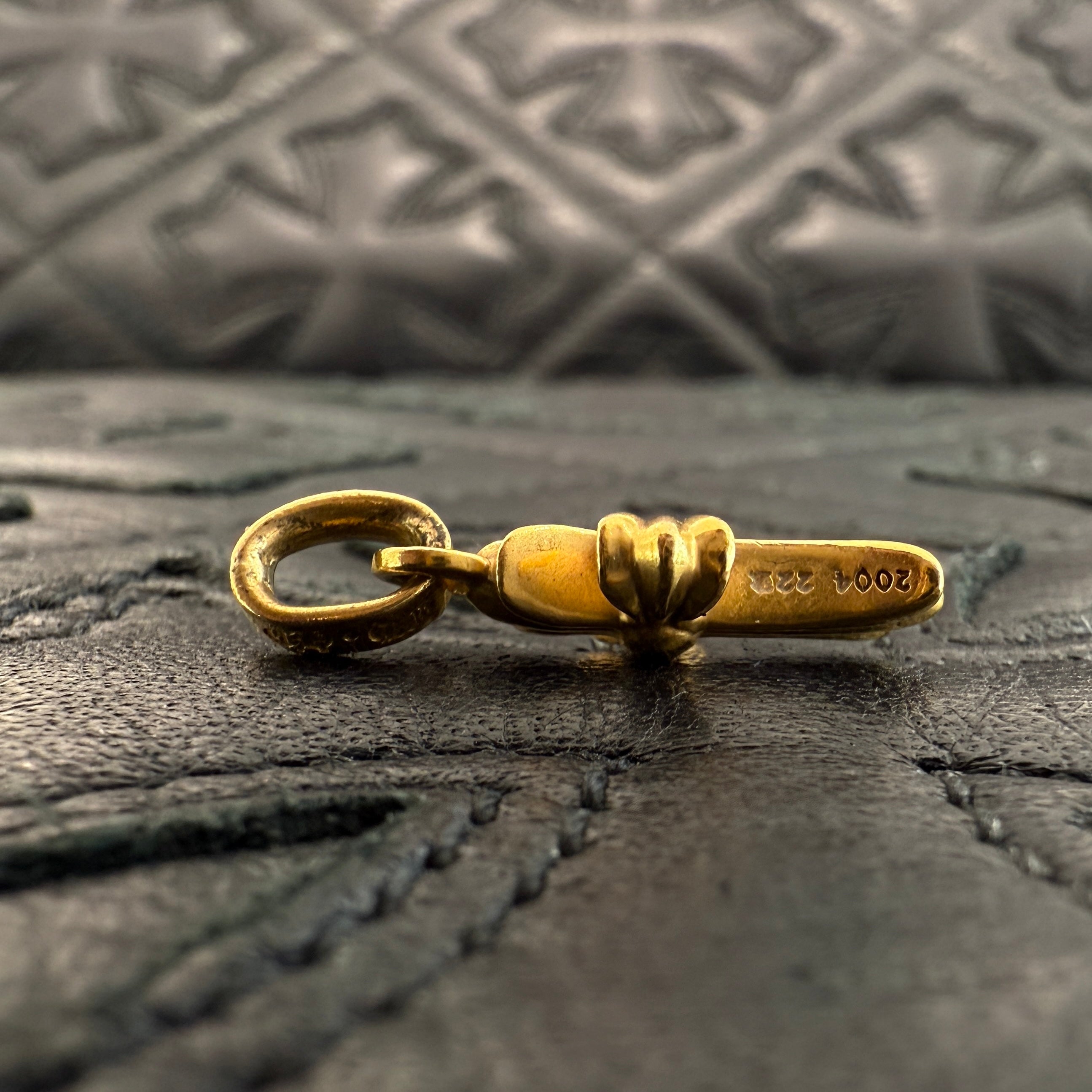 CHROME HEARTS 22K Baby Fat Cross Pave Sapphire Pendant Top クロムハーツ 22K ベイビーファット クロス パヴェサファイア ペンダントトップ