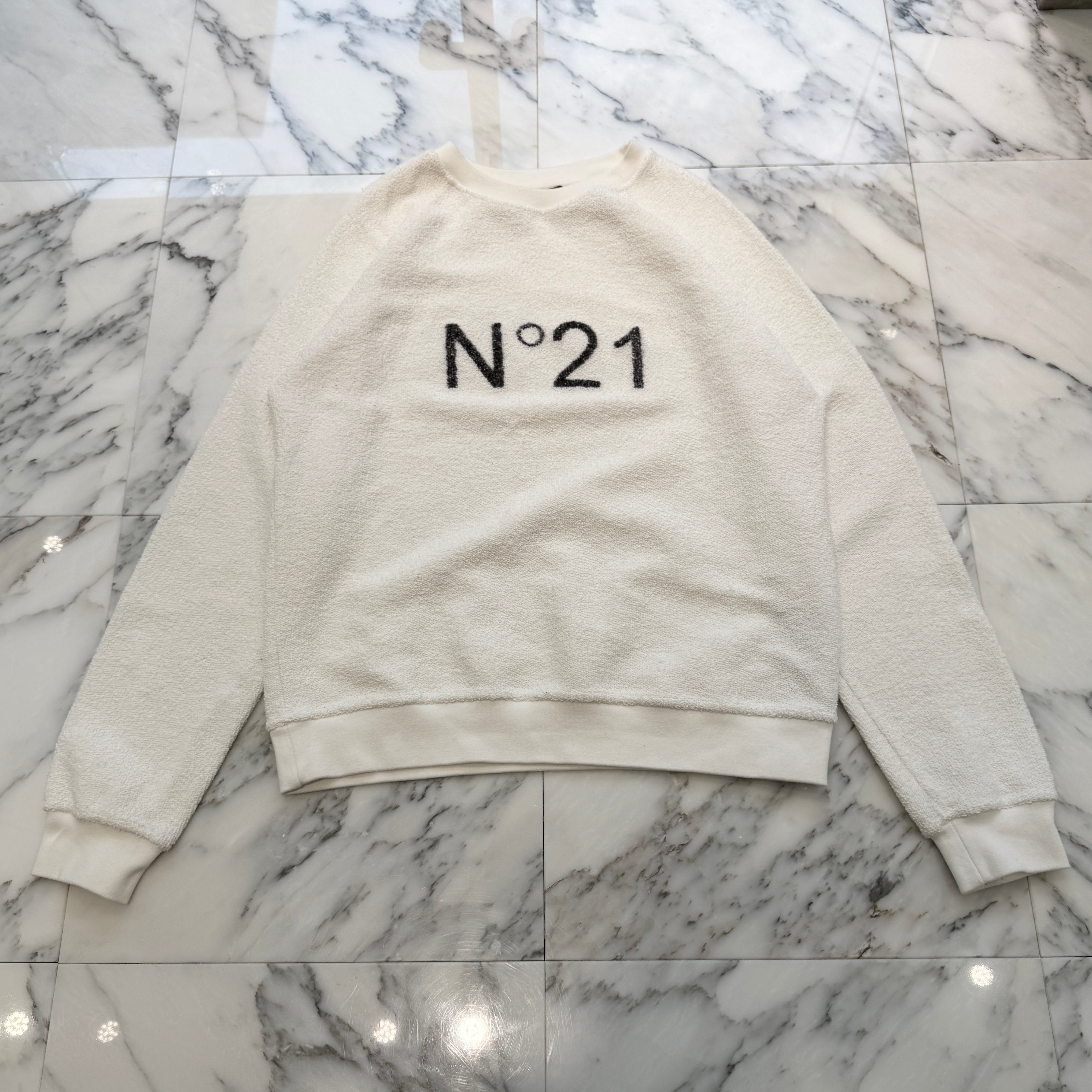 N°21 Inside Out Logo Sweatshirt P24IN1M E0214091 Size M ヌメロヴェントゥーノ インサイドアウトロゴ スウェットシャツ サイズM