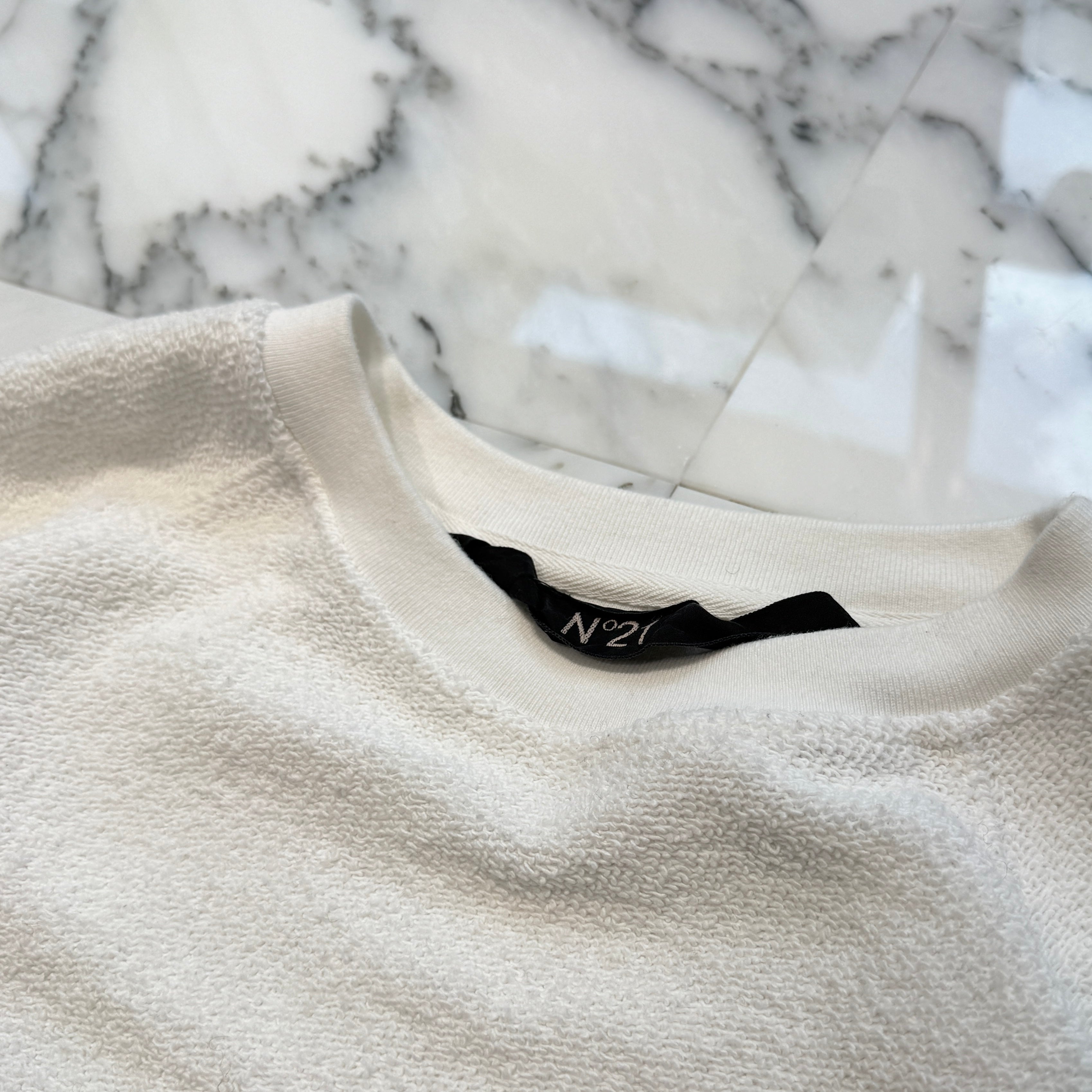 N°21 Inside Out Logo Sweatshirt P24IN1M E0214091 Size M ヌメロヴェントゥーノ インサイドアウトロゴ スウェットシャツ サイズM