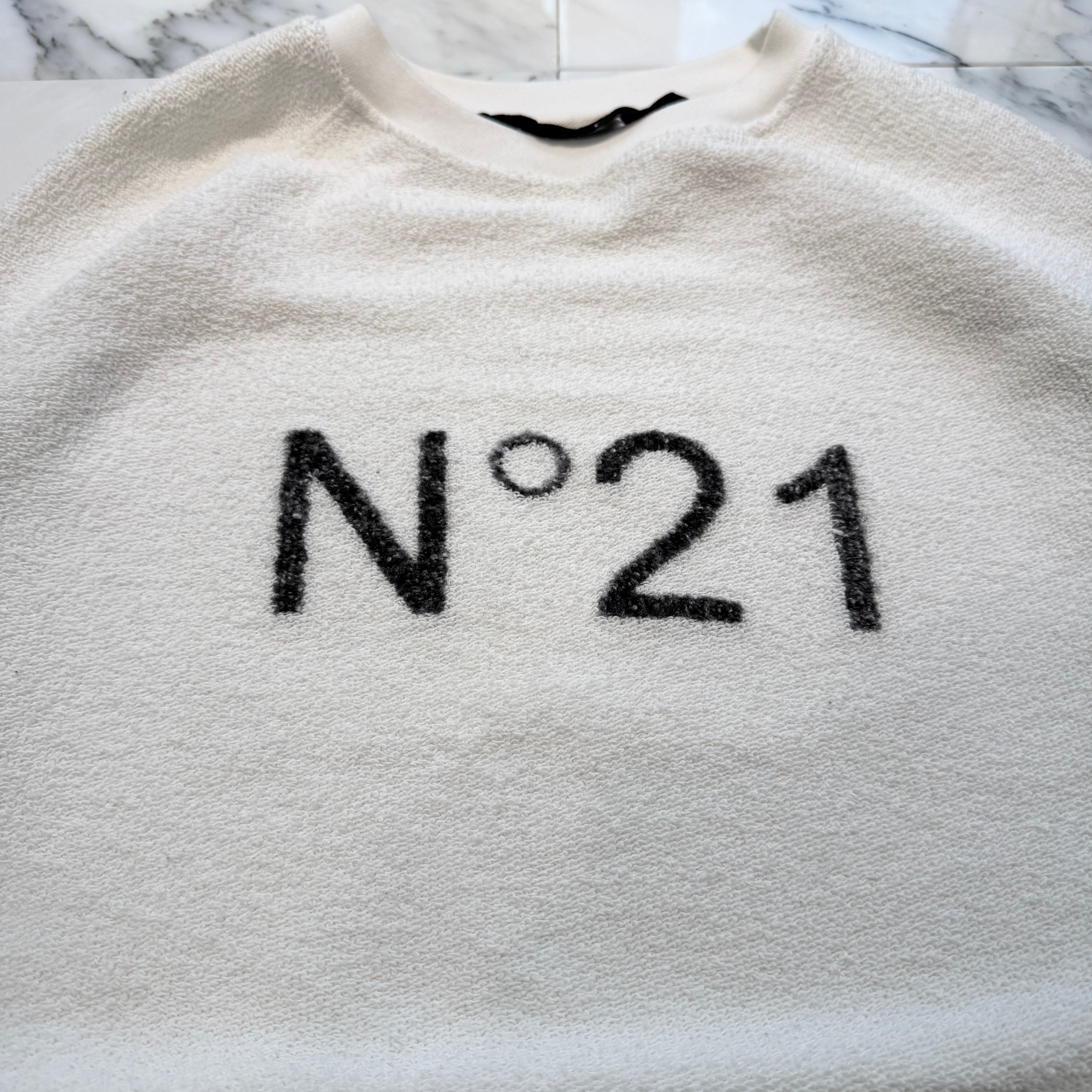 N°21 Inside Out Logo Sweatshirt P24IN1M E0214091 Size M ヌメロヴェントゥーノ インサイドアウトロゴ スウェットシャツ サイズM