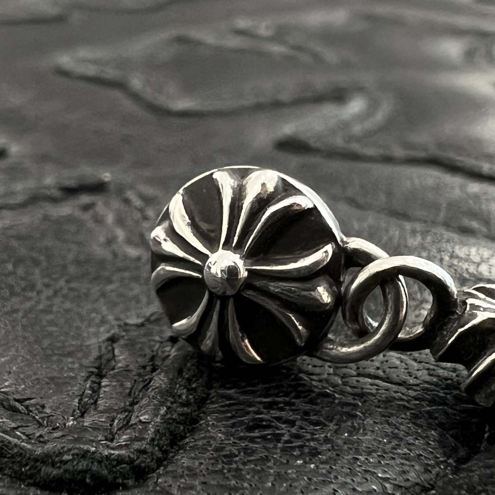 CHROME HEARTS Chain Mail CH Plus Earring クロムハーツ チェーンメイル CHプラス イヤリング ピアス シルバー925