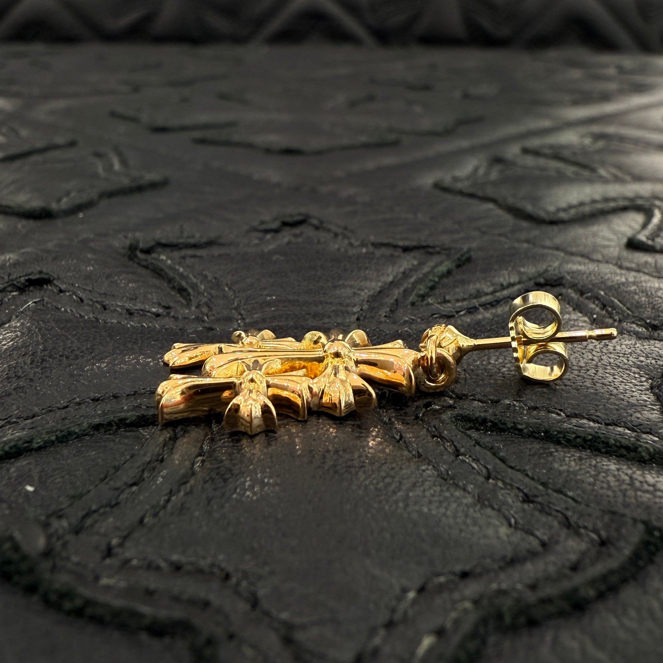 CHROME HEARTS 22K Triple Cross Earring クロムハーツ 22K トリプルクロス イヤリング ピアス