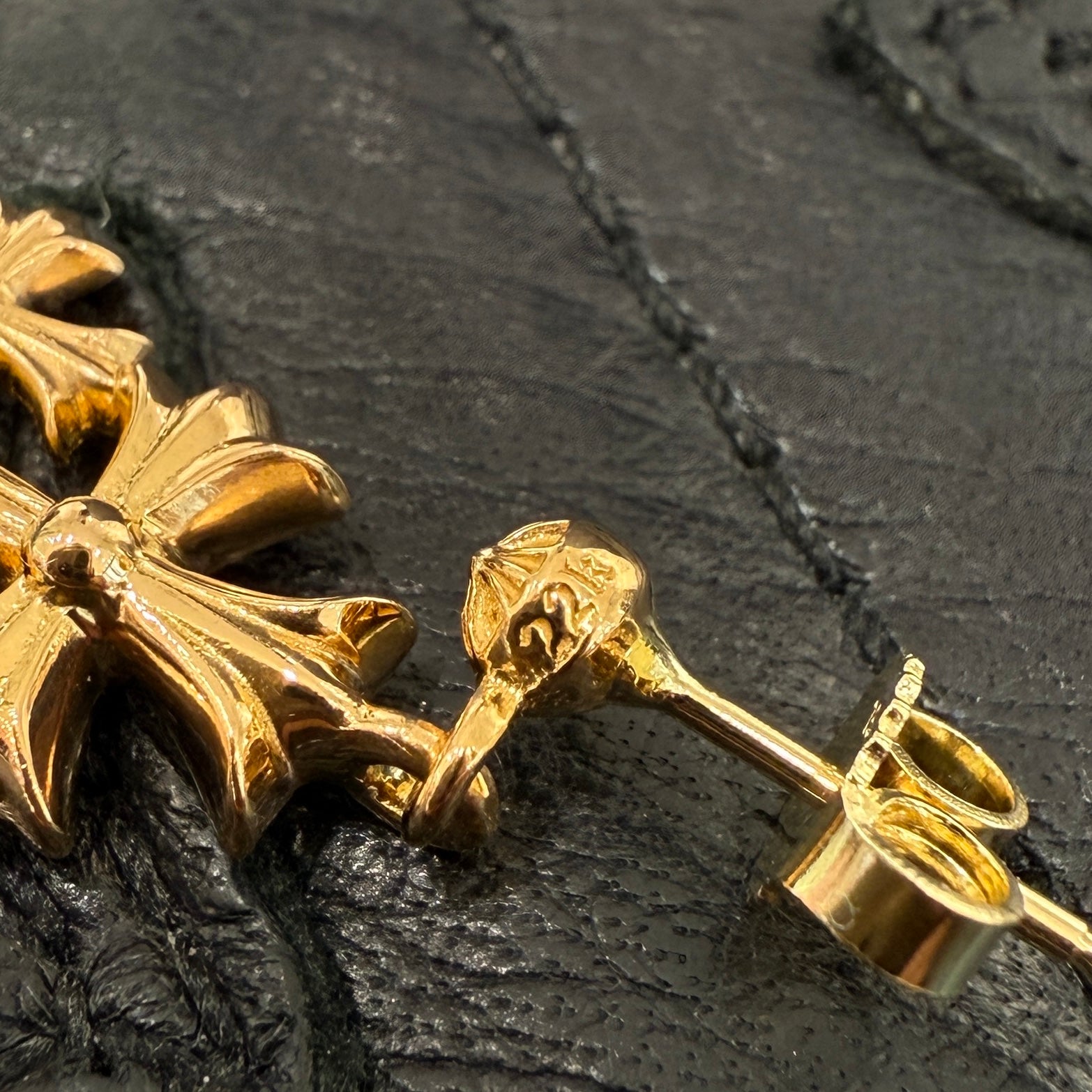 CHROME HEARTS 22K Triple Cross Earring クロムハーツ 22K