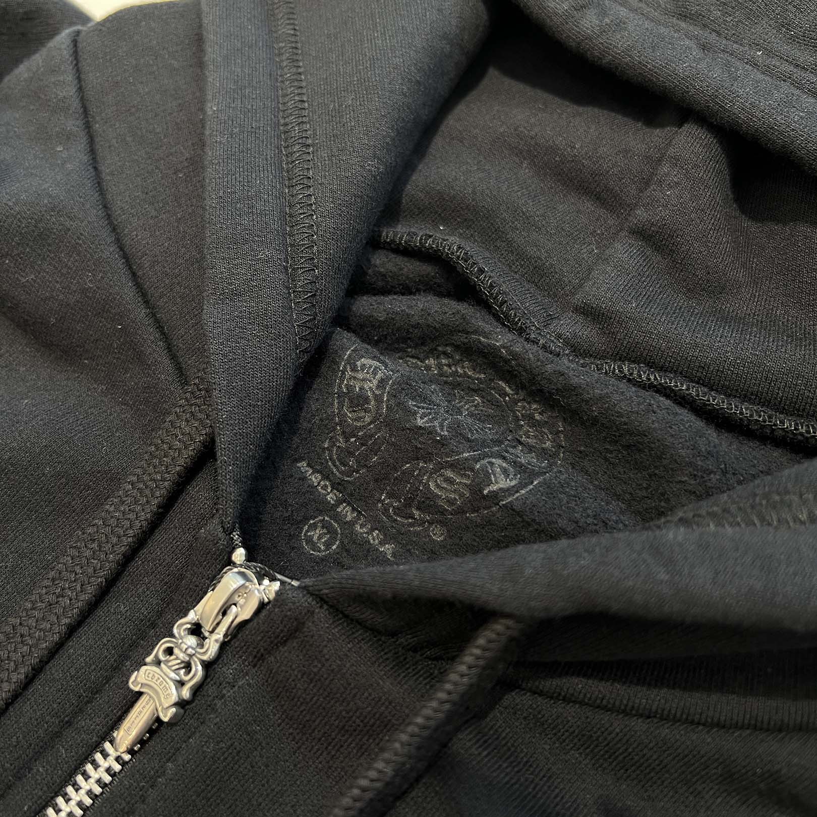 CHROME HEARTS NYC Exclusive Back Scroll Logo Zip Up Hoodie Size XL クロムハーツ ニューヨーク限定 バックスクロールロゴ ジップアップフーディ サイズXL