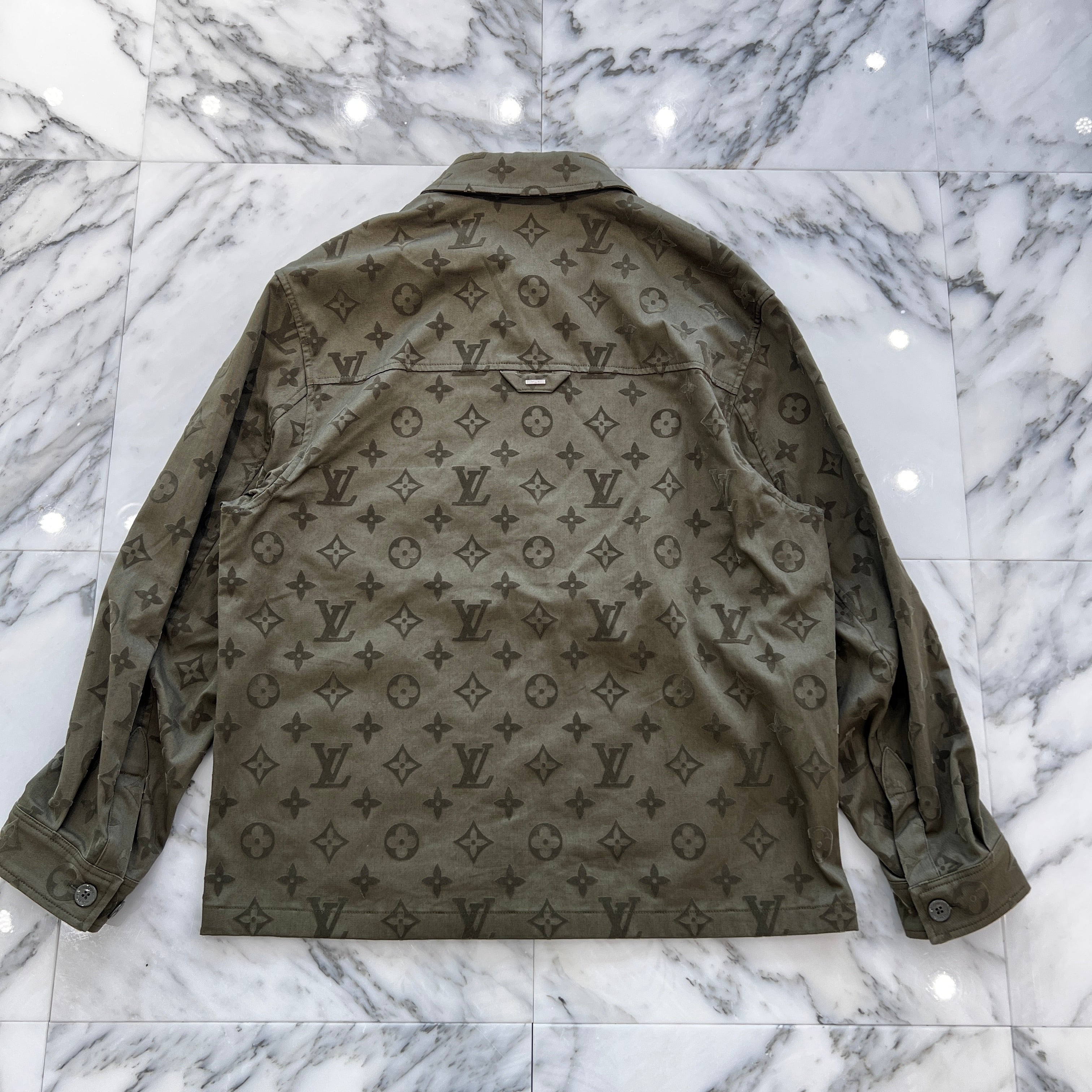 LOUIS VUITTON 2023SS Monogram Cotton Overshirt 1ABNP8 Size S ルイヴィトン モノグラム コットン オーバーシャツ サイズS