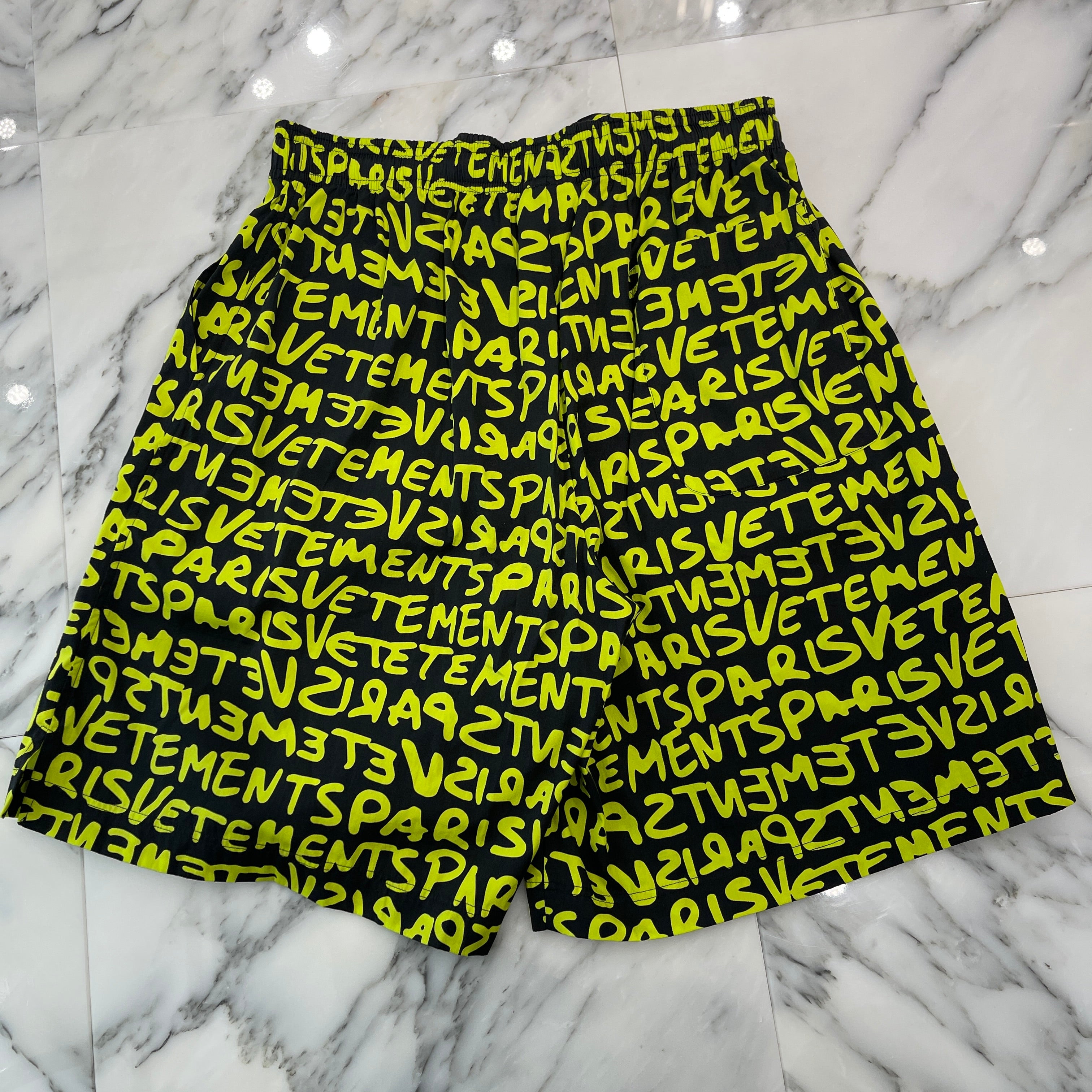 VETEMENTS 2024SS All Over Logo Half Pants UE64SS300BY Size XS ヴェトモン オールオーバーロゴ ハーフパンツ サイズXS