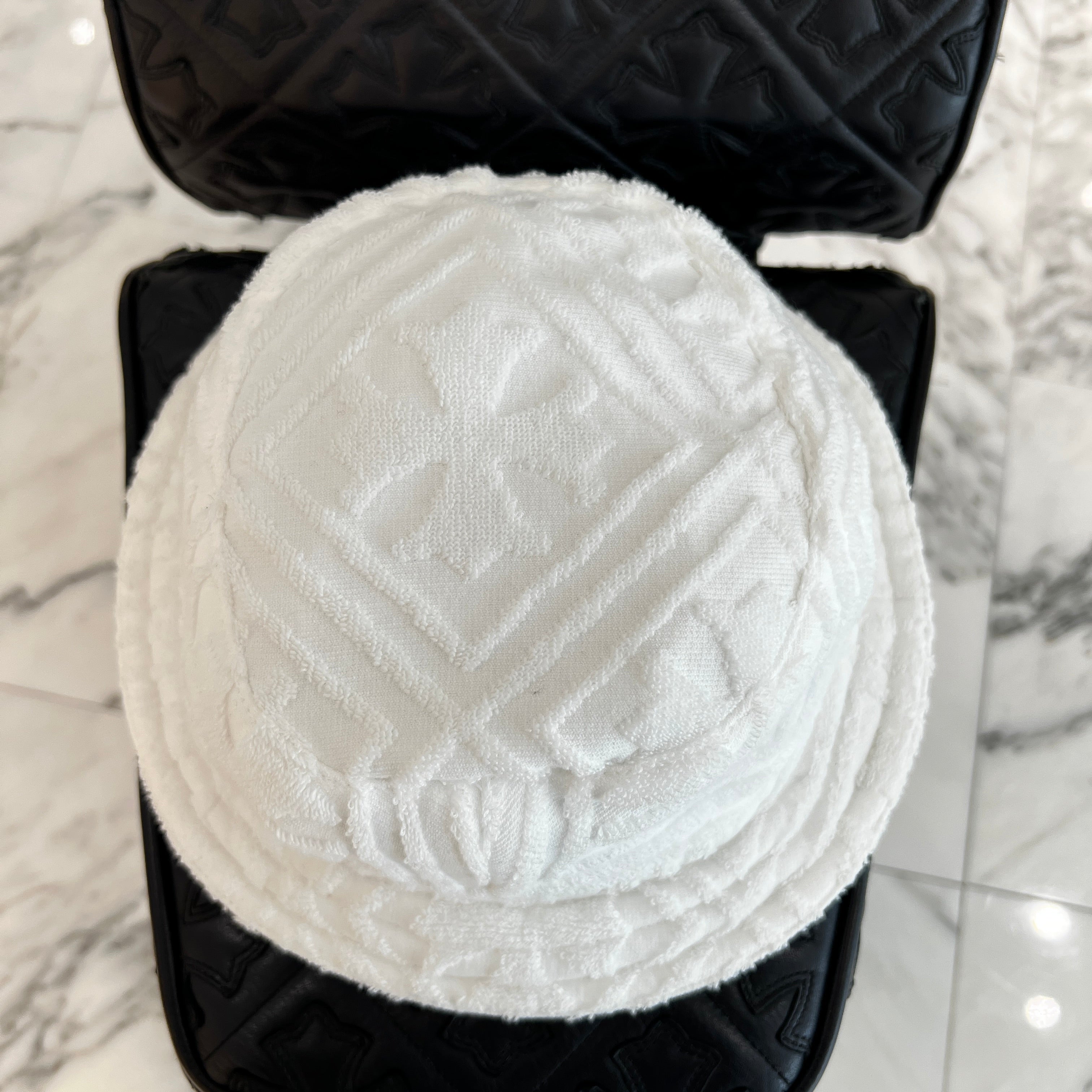 CHROME HEARTS 1 Cross Leather Patch Cotton Pile Bucket Hat Size L (60.5cm) クロムハーツ 1クロス レザーパッチ コットン パイル地 バケットハット サイズL (60.5cm)