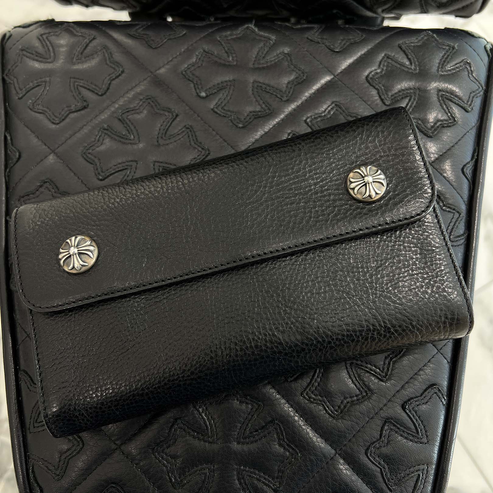 新品 クロムハーツ CHROME HEARTS ウェーブウォレット ジップ破損