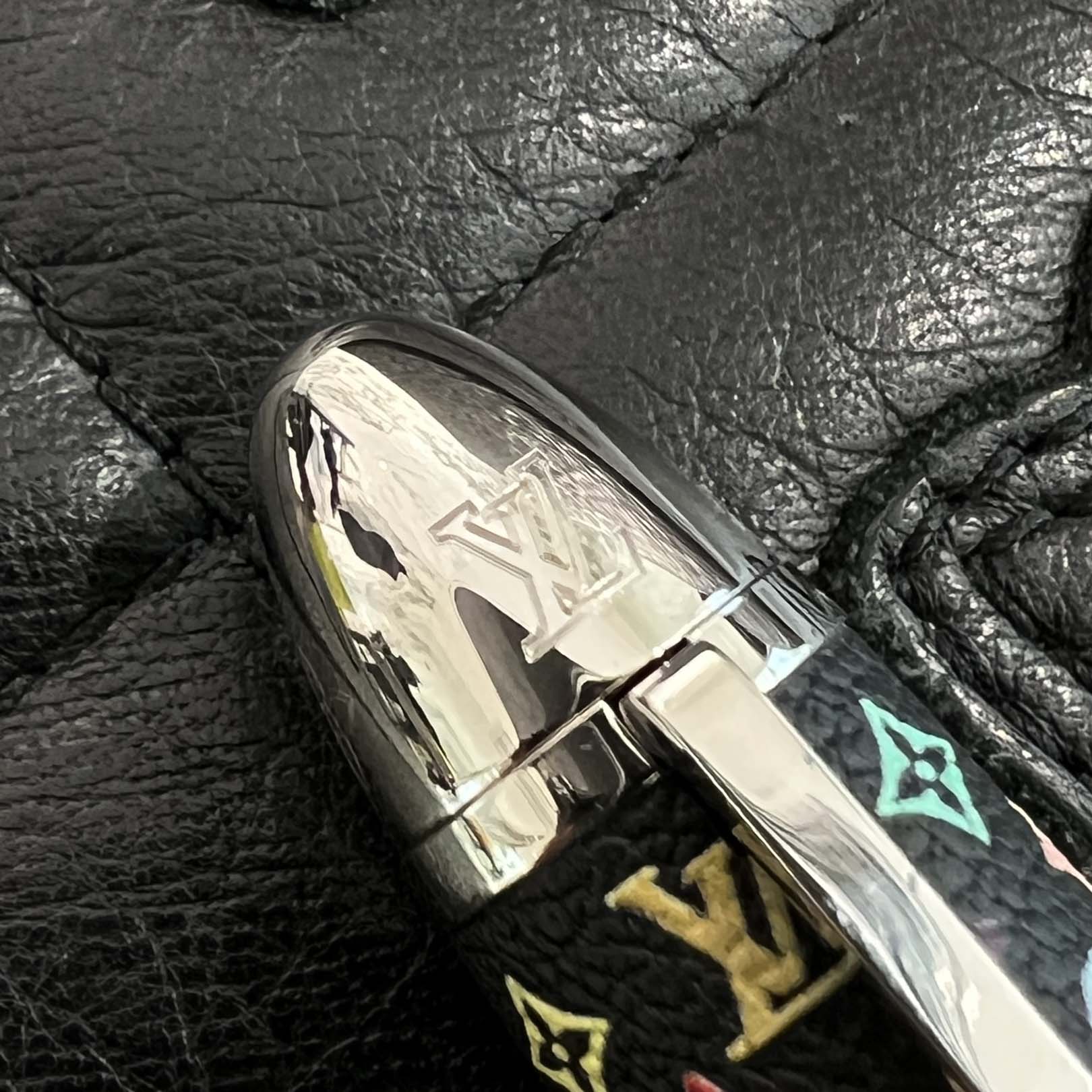 LOUIS VUITTON × TAKASHI MURAKAMI Monogram Multicolor Doc