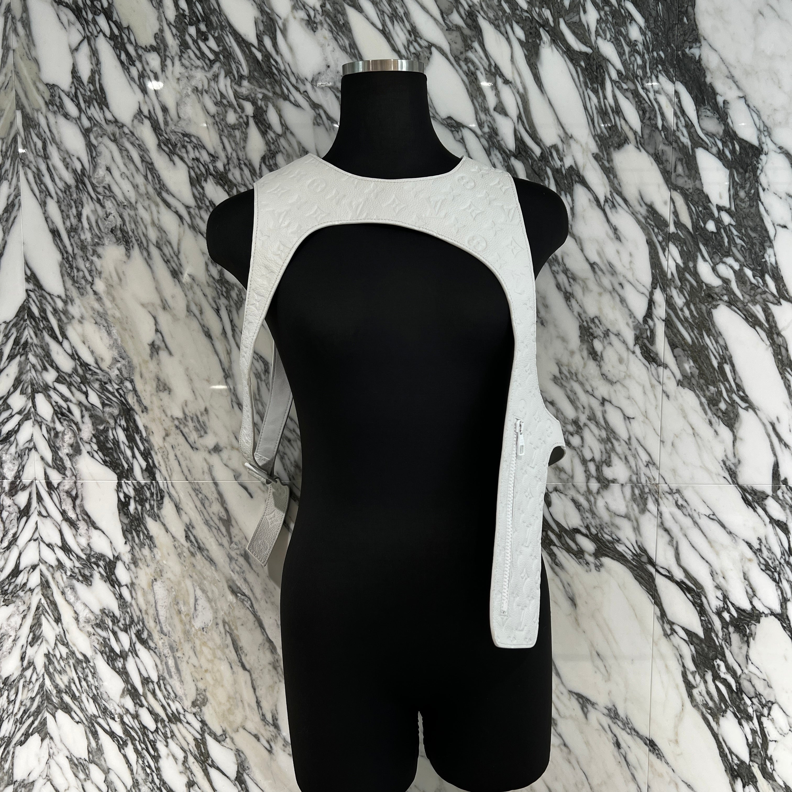 LOUIS VUITTON × Virgil Abloh 2019SS LV Monogram Leather Harness Vest Size S ルイヴィトン × ヴァージルアブロー LVモノグラム レザー ハーネス ベスト サイズS