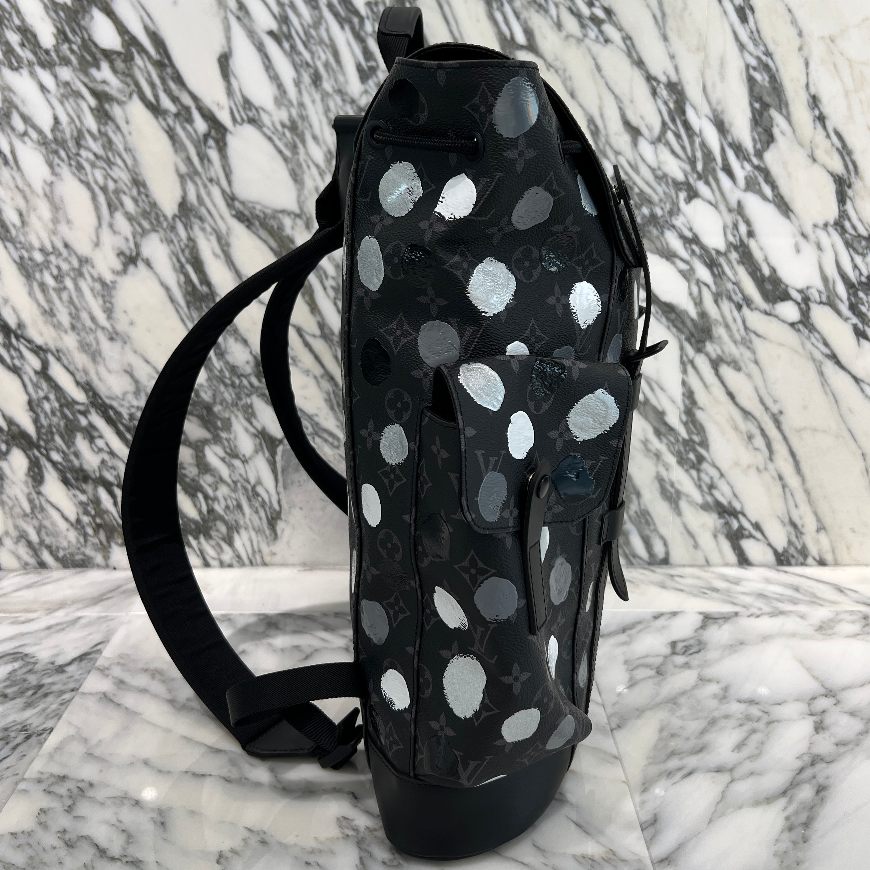 LOUIS VUITTON × YAYOI KUSAMA 2023SS Christopher MM M46403 ルイヴィトン × 草間弥生 クリストファーMM