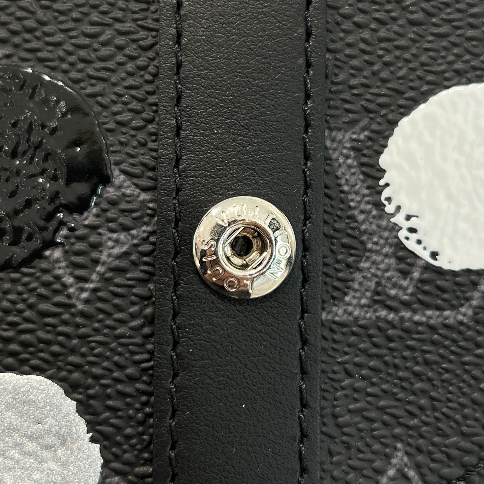 LOUIS VUITTON × YAYOI KUSAMA 2023SS Christopher MM M46403 ルイヴィトン × 草間弥生 クリストファーMM