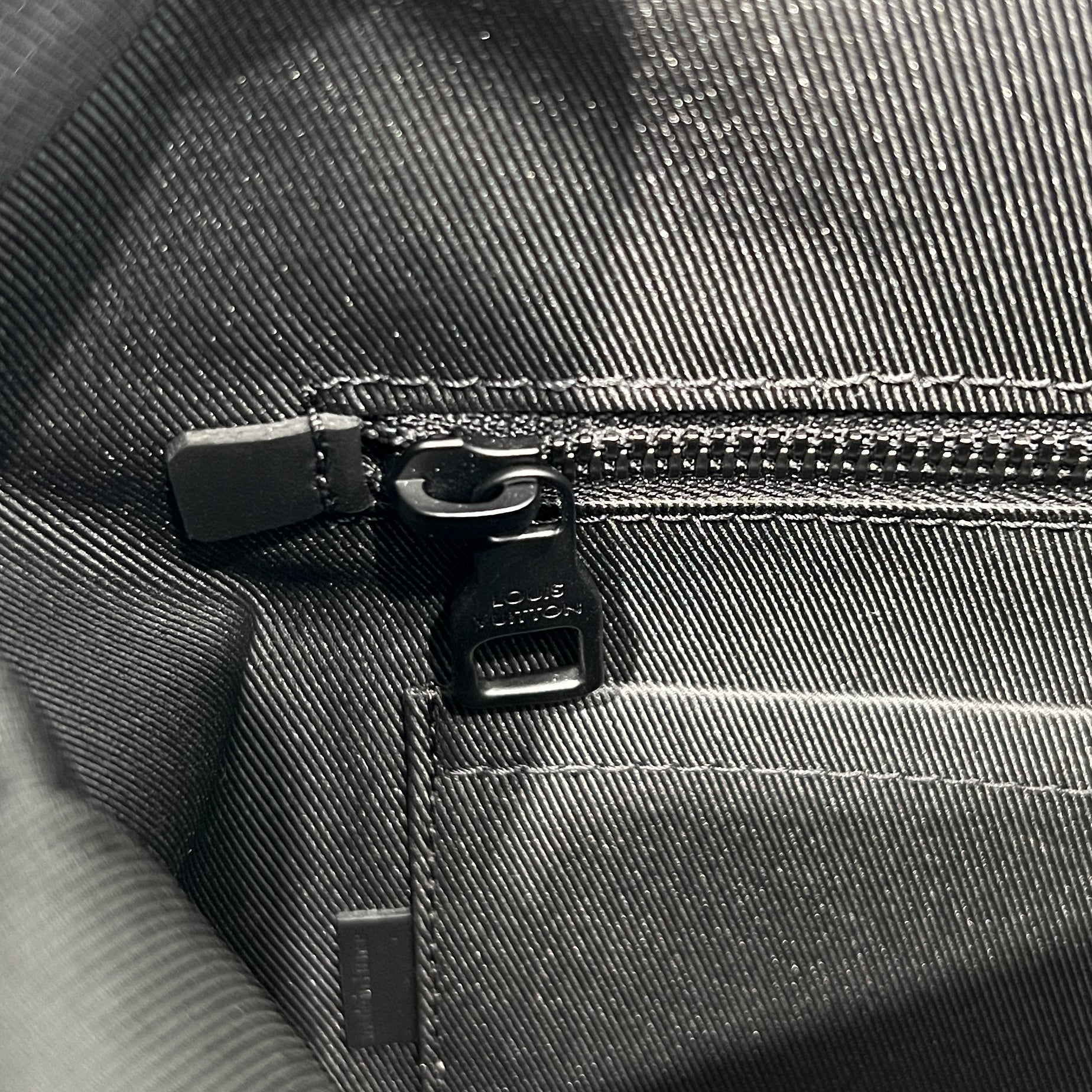 LOUIS VUITTON × YAYOI KUSAMA 2023SS Christopher MM M46403 ルイヴィトン × 草間弥生 クリストファーMM