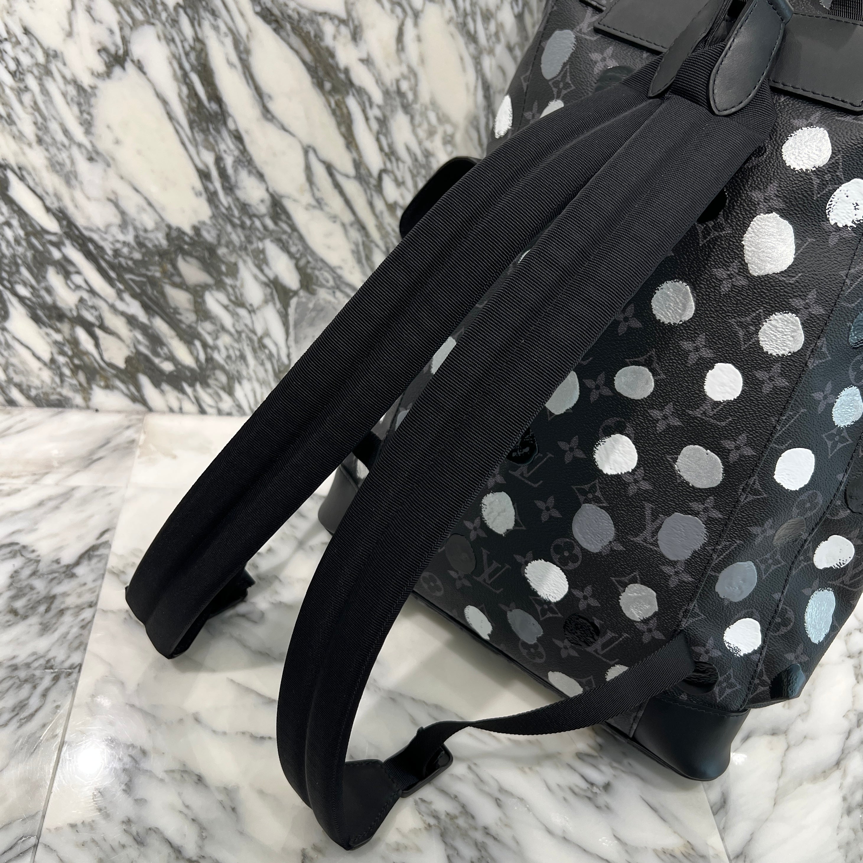 LOUIS VUITTON × YAYOI KUSAMA 2023SS Christopher MM M46403 ルイ