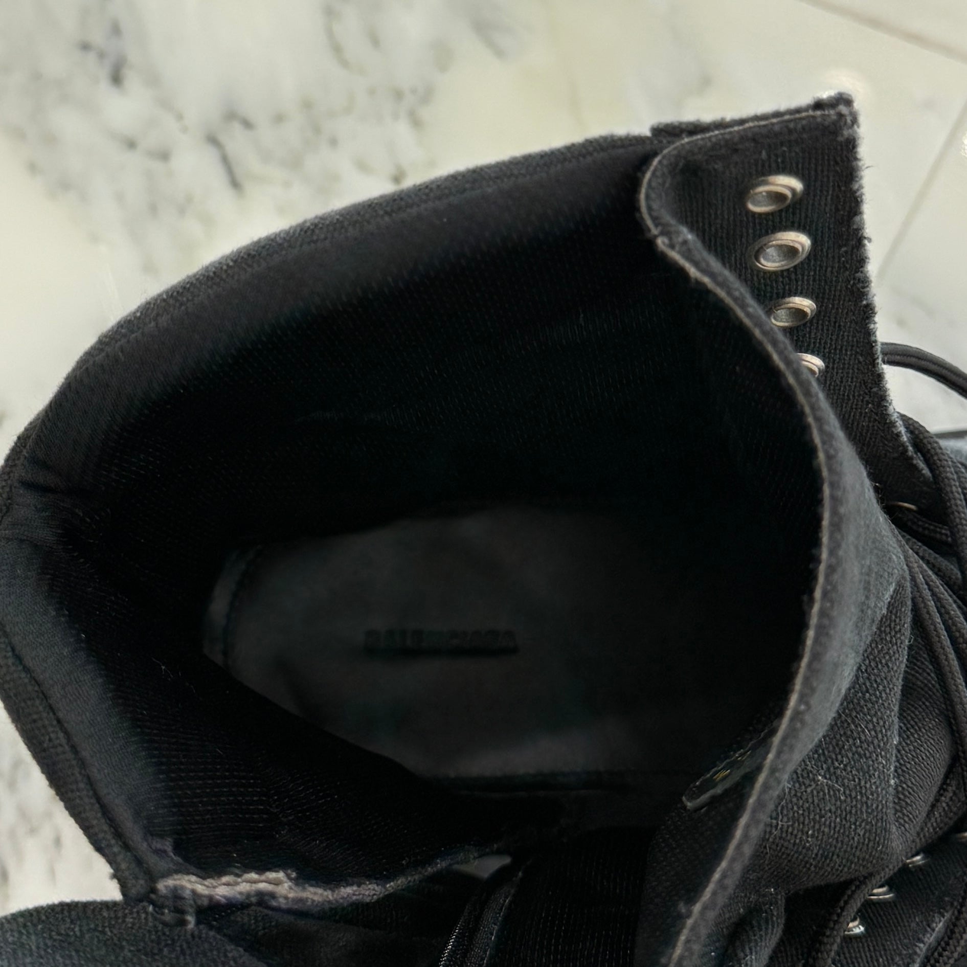 BALENCIAGA 2025SS Combat Strike Boots 694042 W2H11 Size 43 バレンシアガ コンバットストライク ブーツ サイズ43