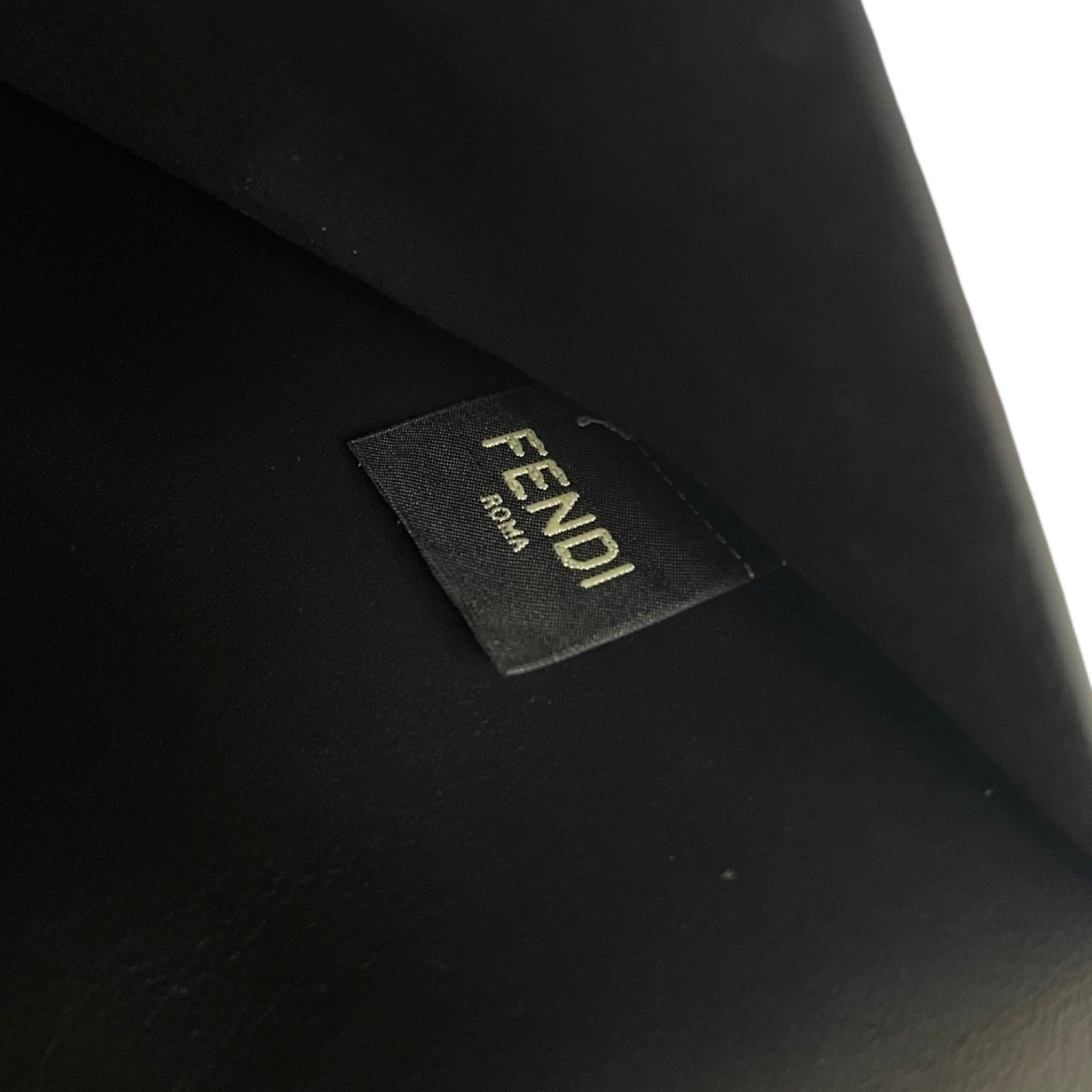 FENDI Peekaboo Pocket Cluch Bag 07145785