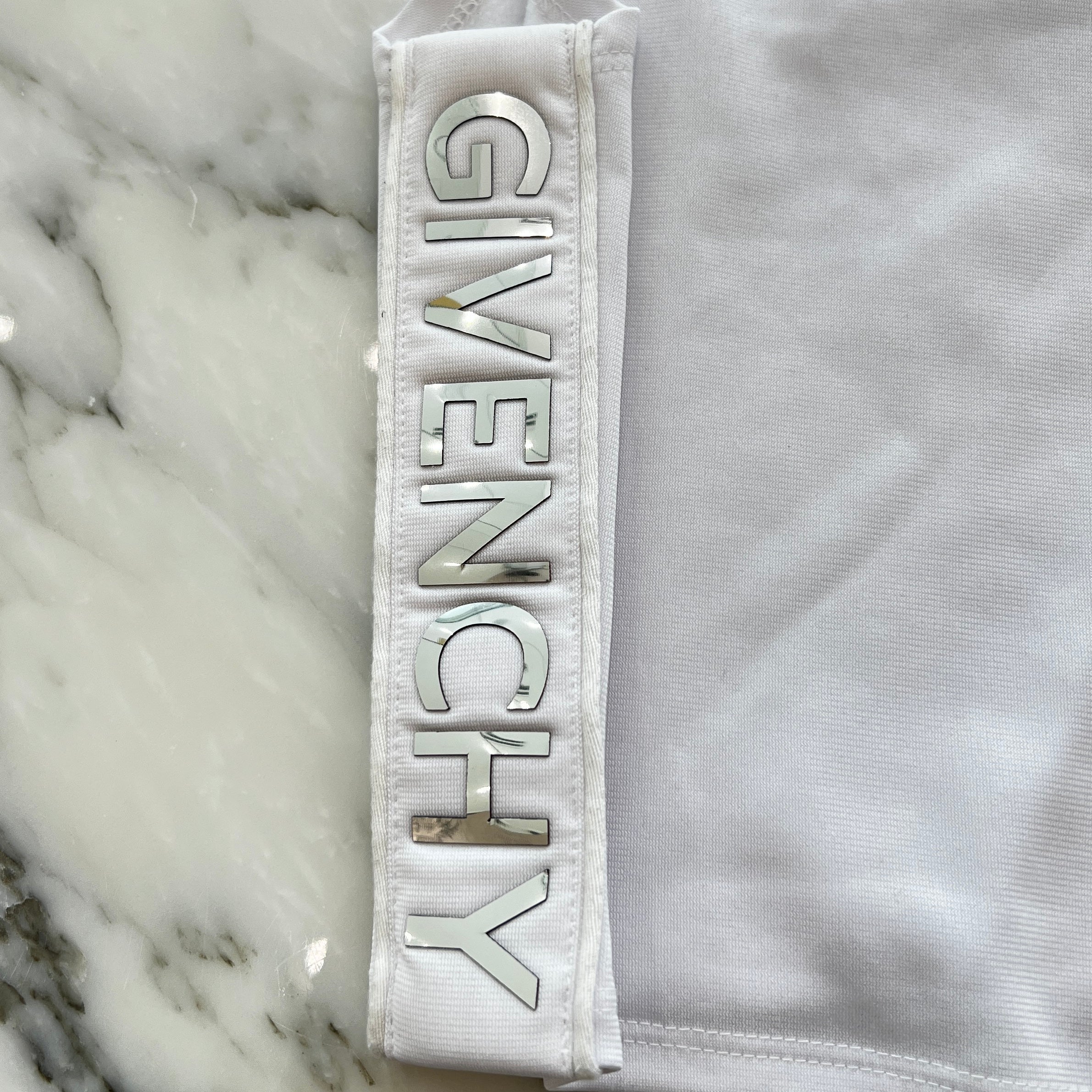 GIVENCHY Metallic Logo Set Up BW601X300P BW501K300P Size 38/34 ジバンシー メタルロゴ セットアップ サイズ38/34