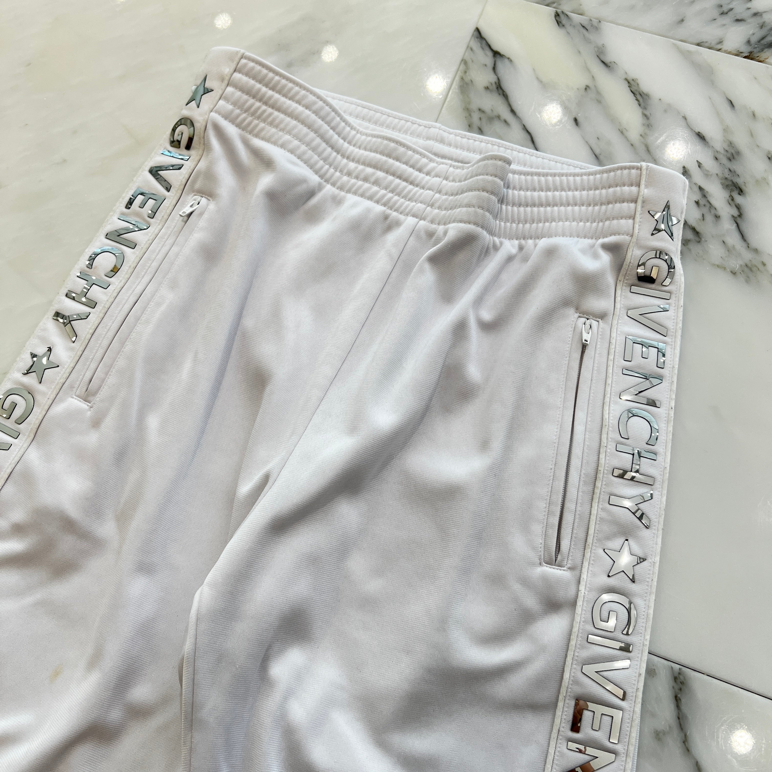 GIVENCHY Metallic Logo Set Up BW601X300P BW501K300P Size 38/34 ジバンシー メタルロゴ セットアップ サイズ38/34