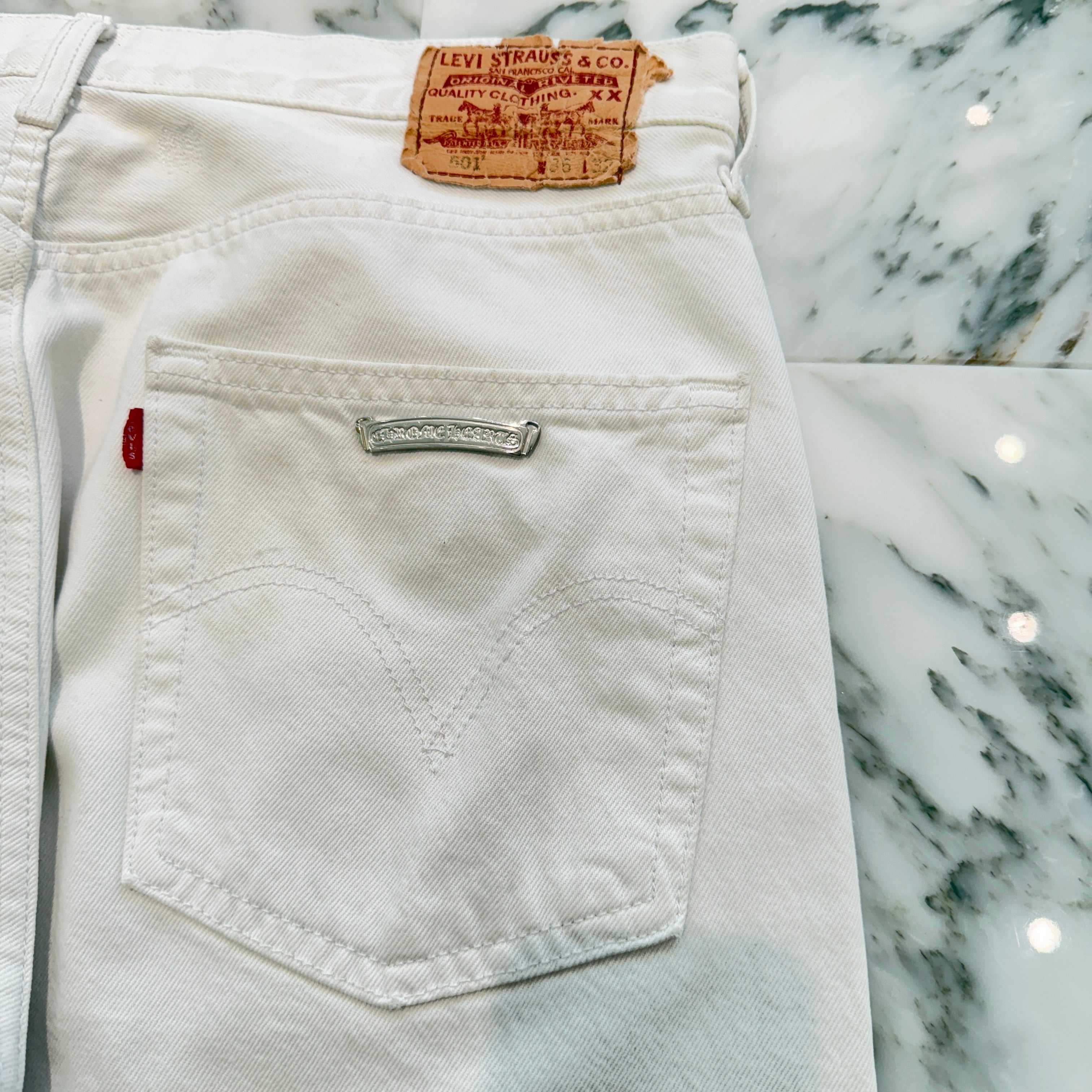 CHROME HEARTS × Levi's 501 VNTG Star Leather Patch Jeans Size 34 クロムハーツ × リーバイス 501 ヴィンテージ スターレザーパッチ デニムパンツ サイズ34