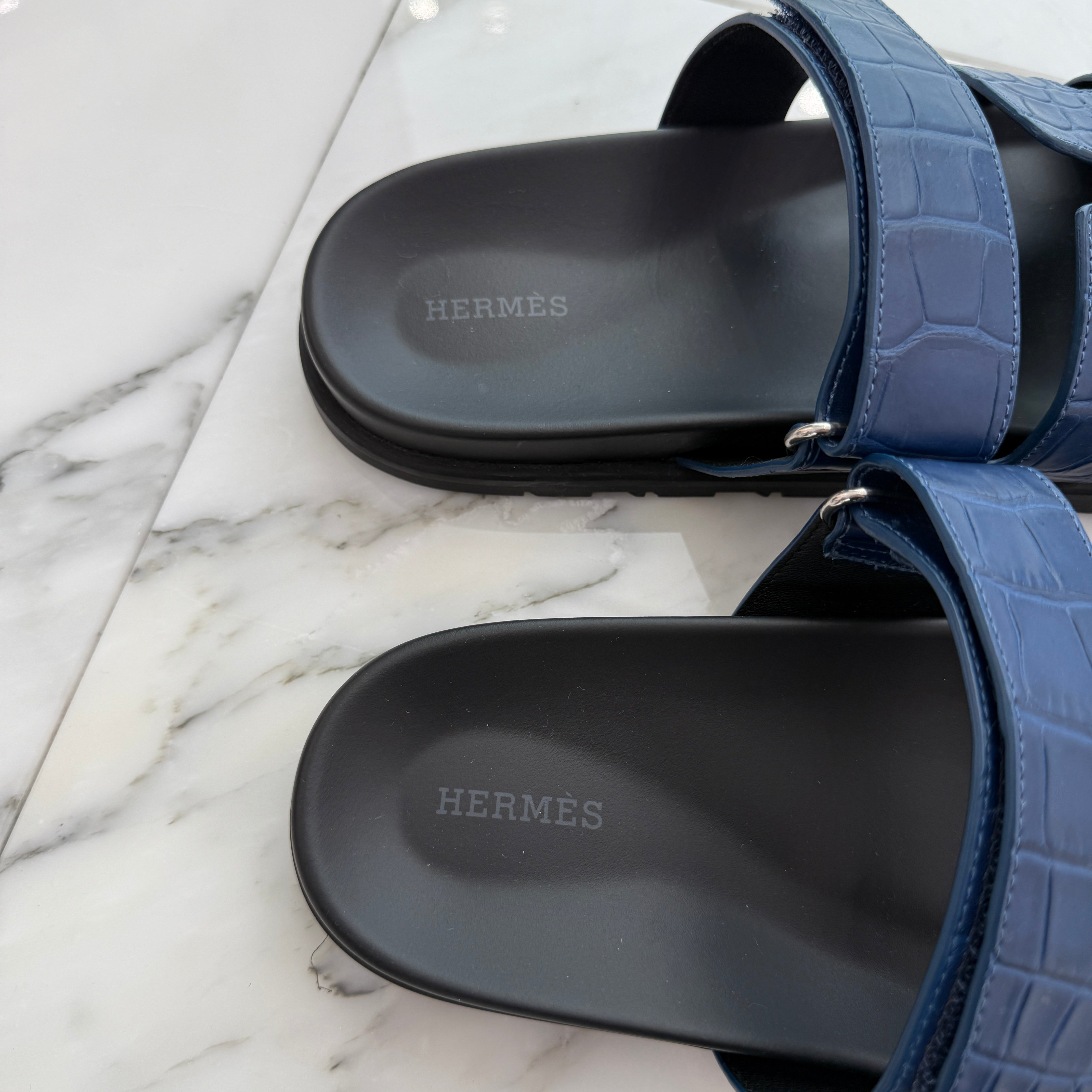 HERMES Alligator Leather Sandales "Femme Chypre" R刻印 Size 43 エルメス アリゲーターレザー サンダル "シプレ" サイズ43