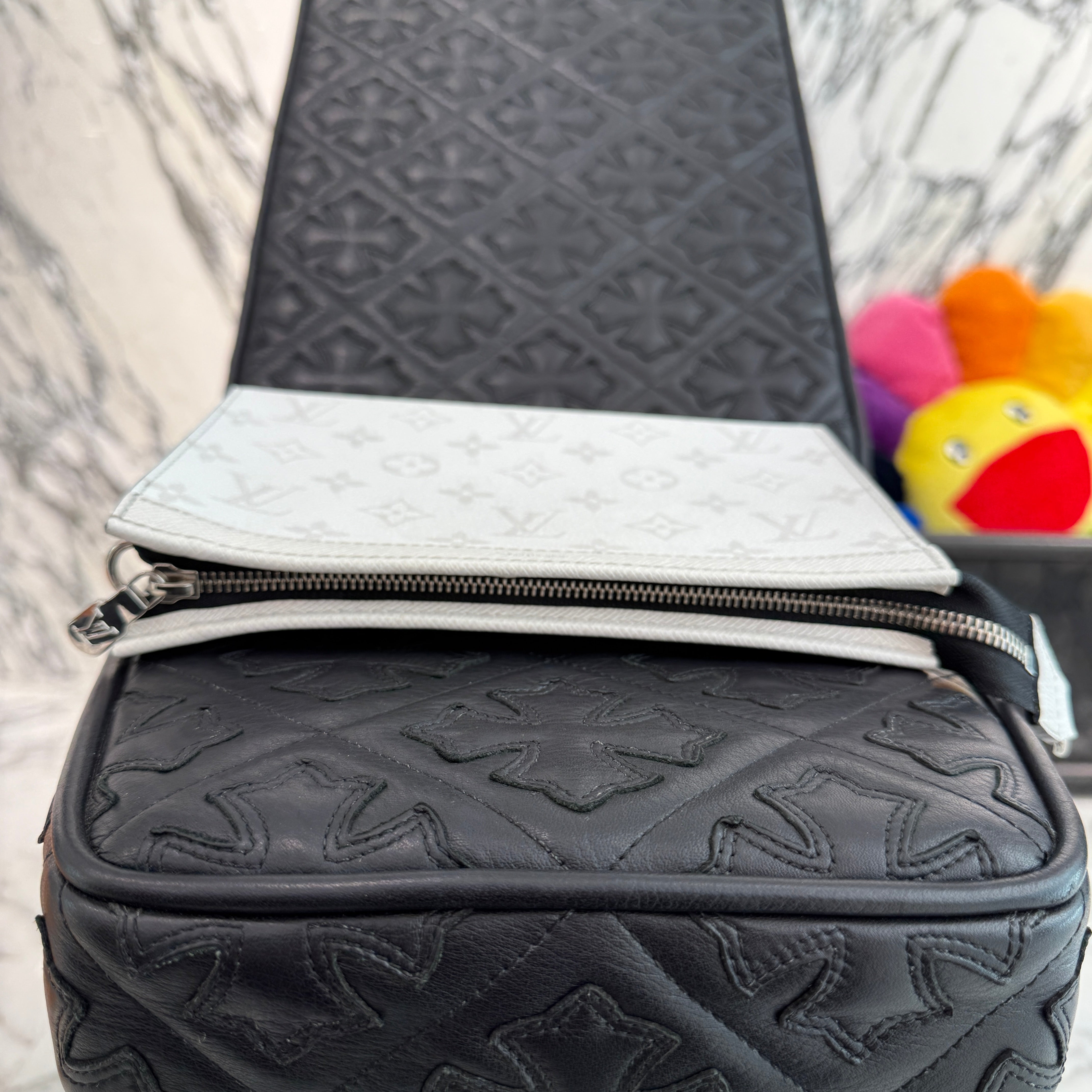 LOUIS VUITTON 2023SS Taigarama Gaston Wearable Wallet Shoulder Bag M30935 ルイヴィトン タイガラマ ガストン ウェアラブル ウォレット ショルダーバッグ